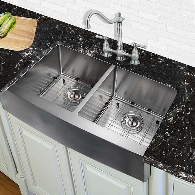 stainless steel kitchen sink