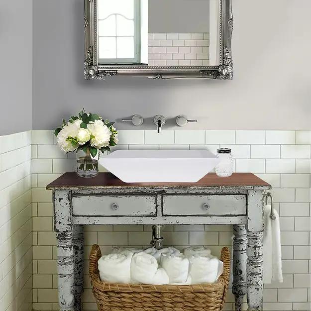 white bathroom sink