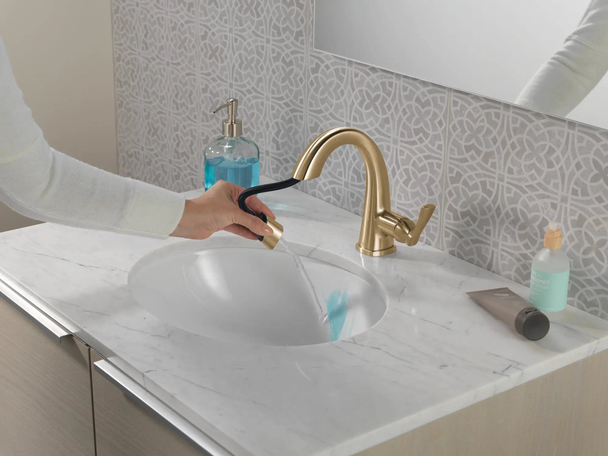 lumicoat champagne bronze bathroom faucet