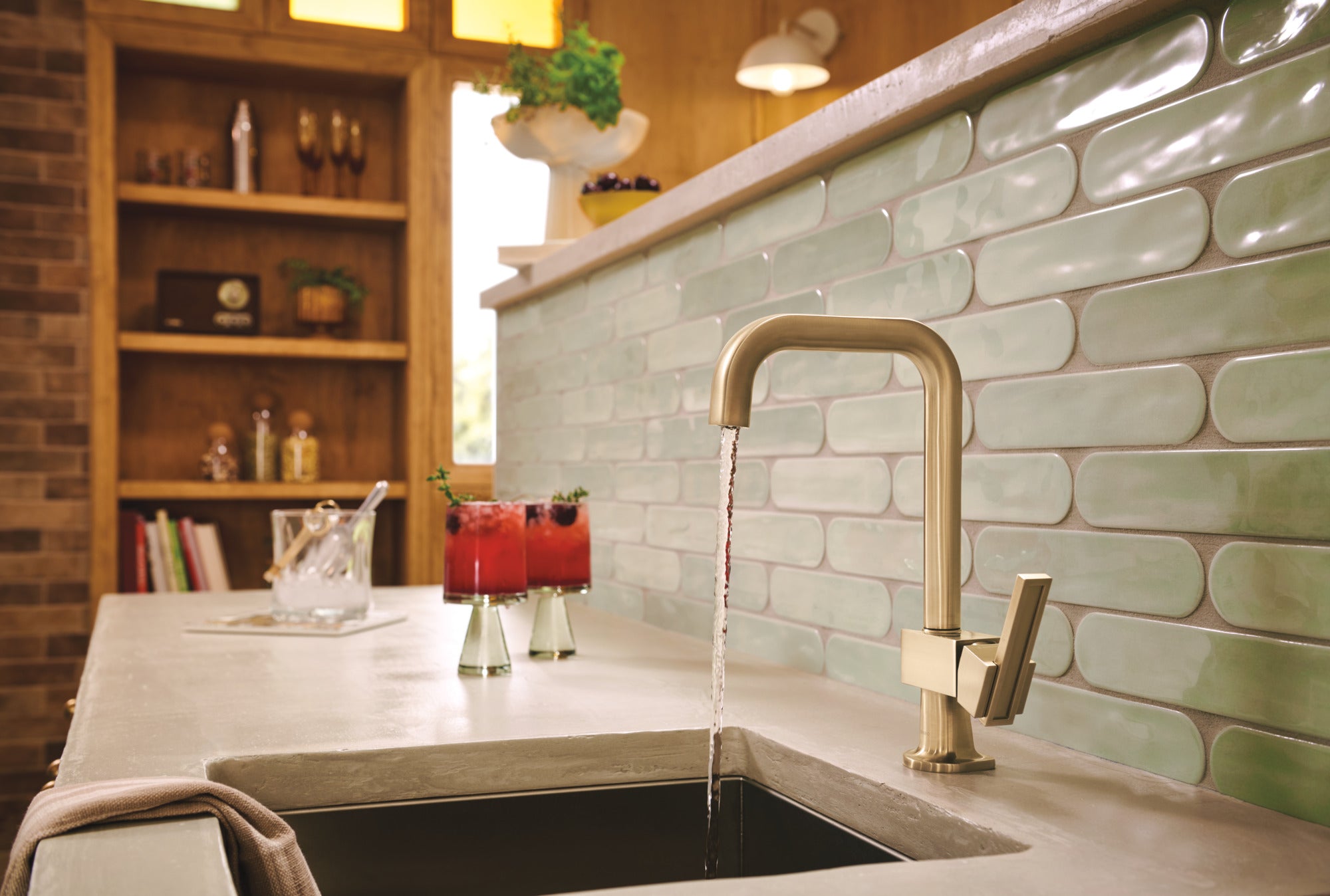 luxe gold kitchen faucet