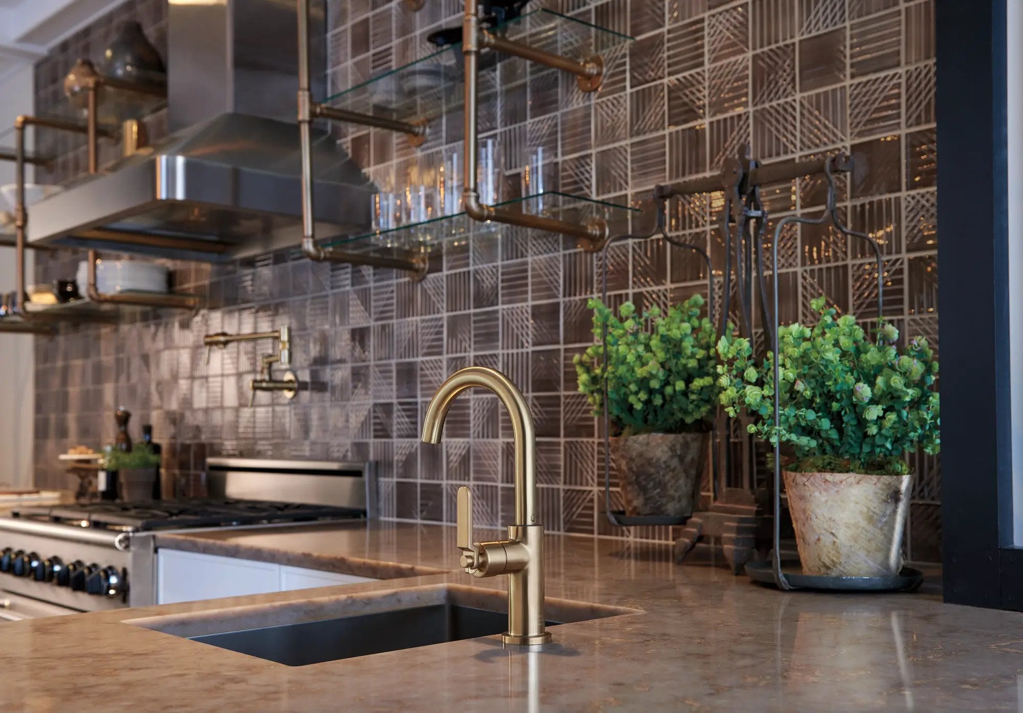 luxe gold bar faucet