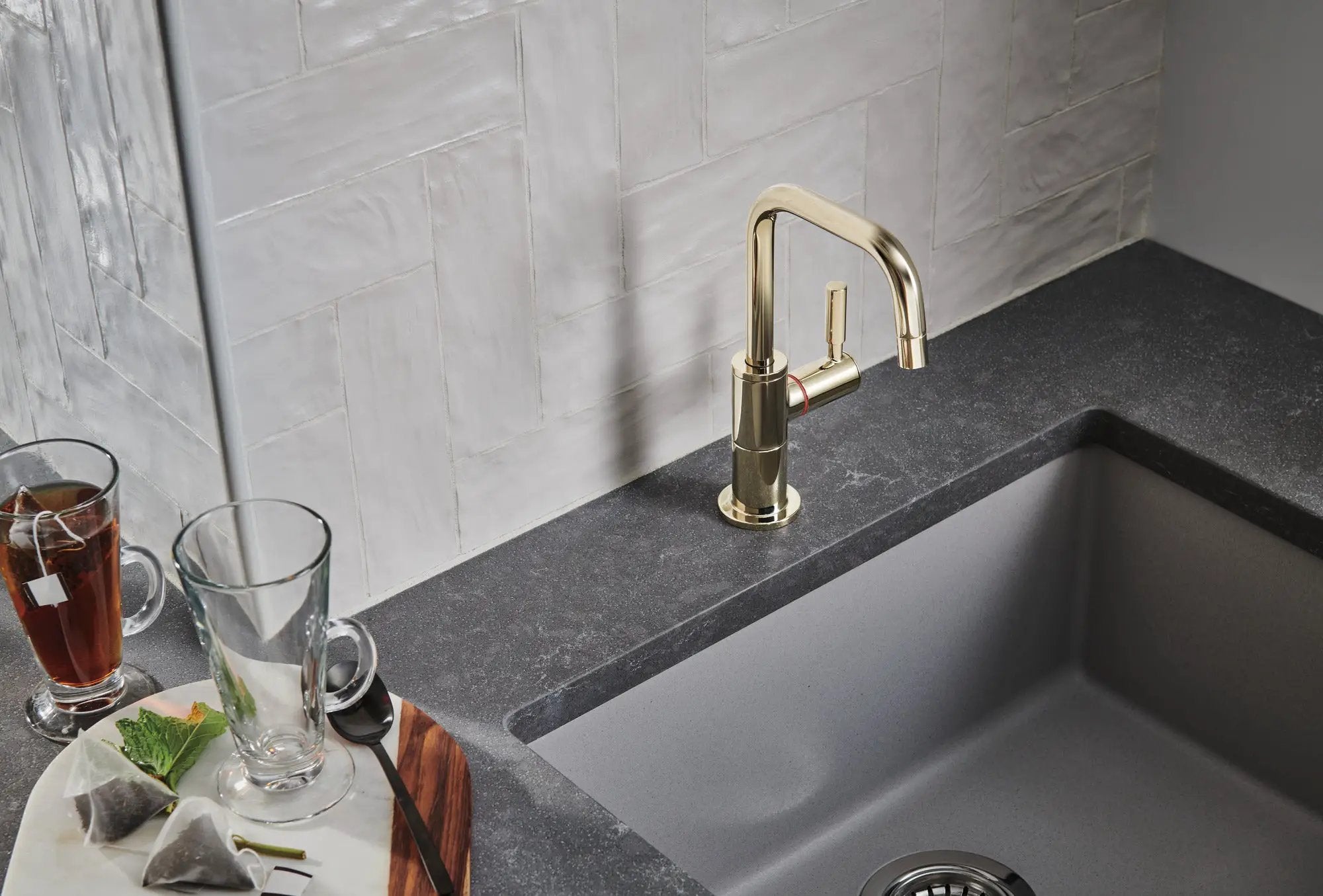 polished nickel hot faucet
