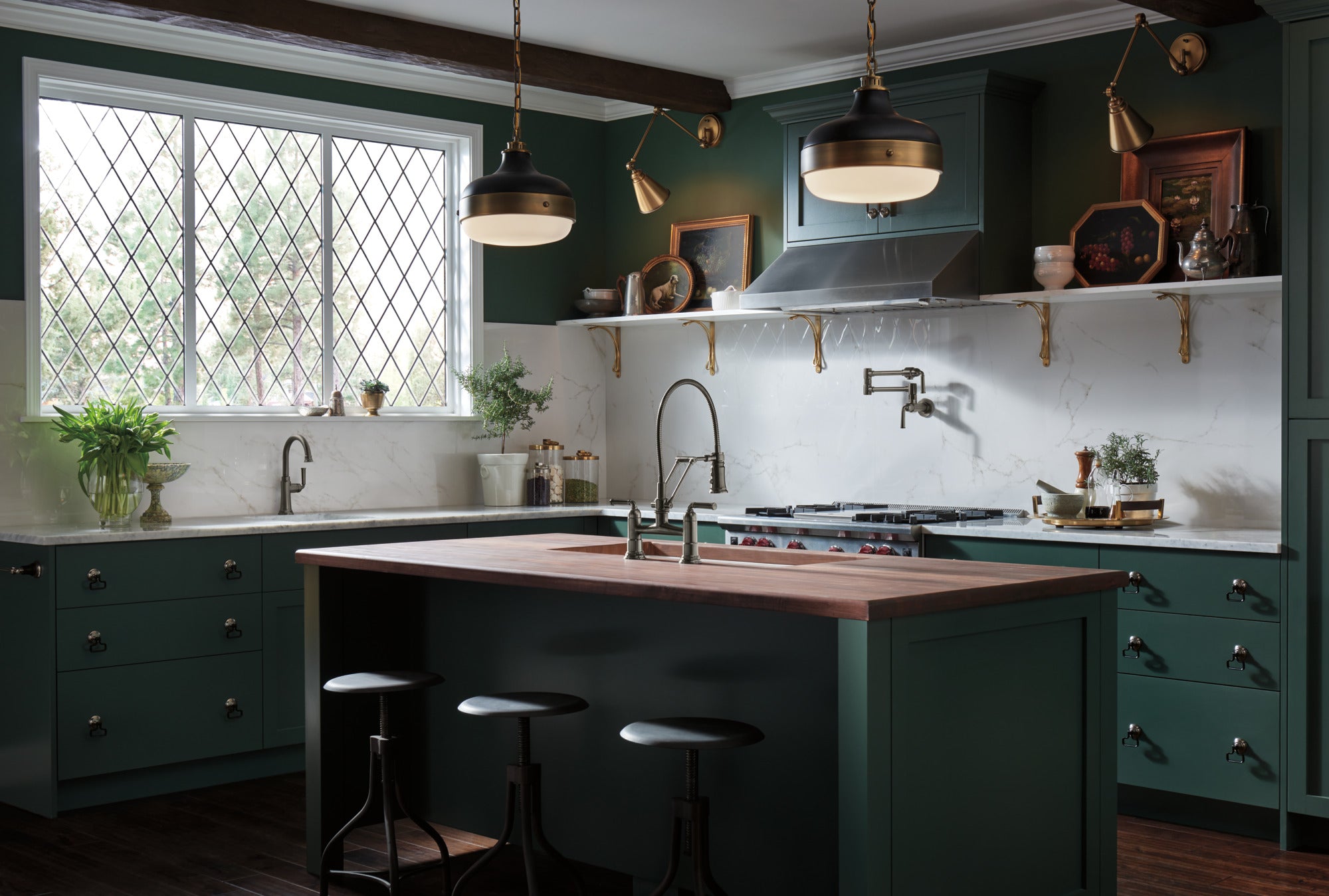 luxe steel bar faucet