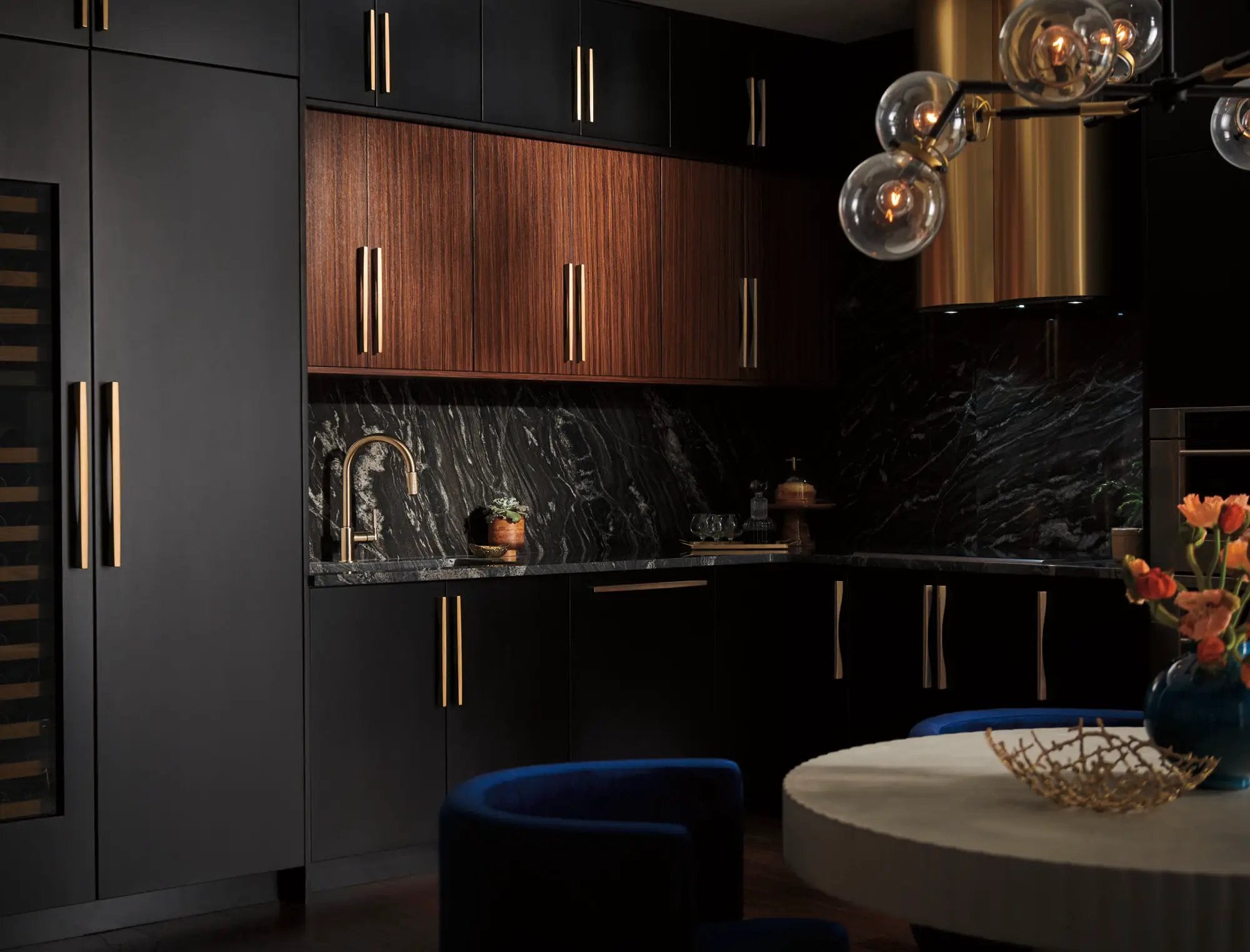luxe gold pull-down faucet