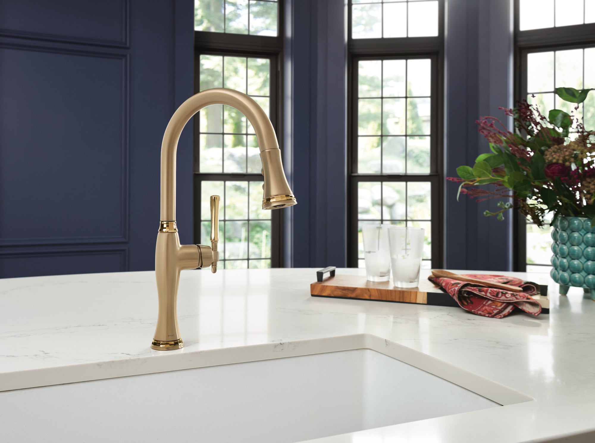 luxe gold / polished gold kitchen faucet