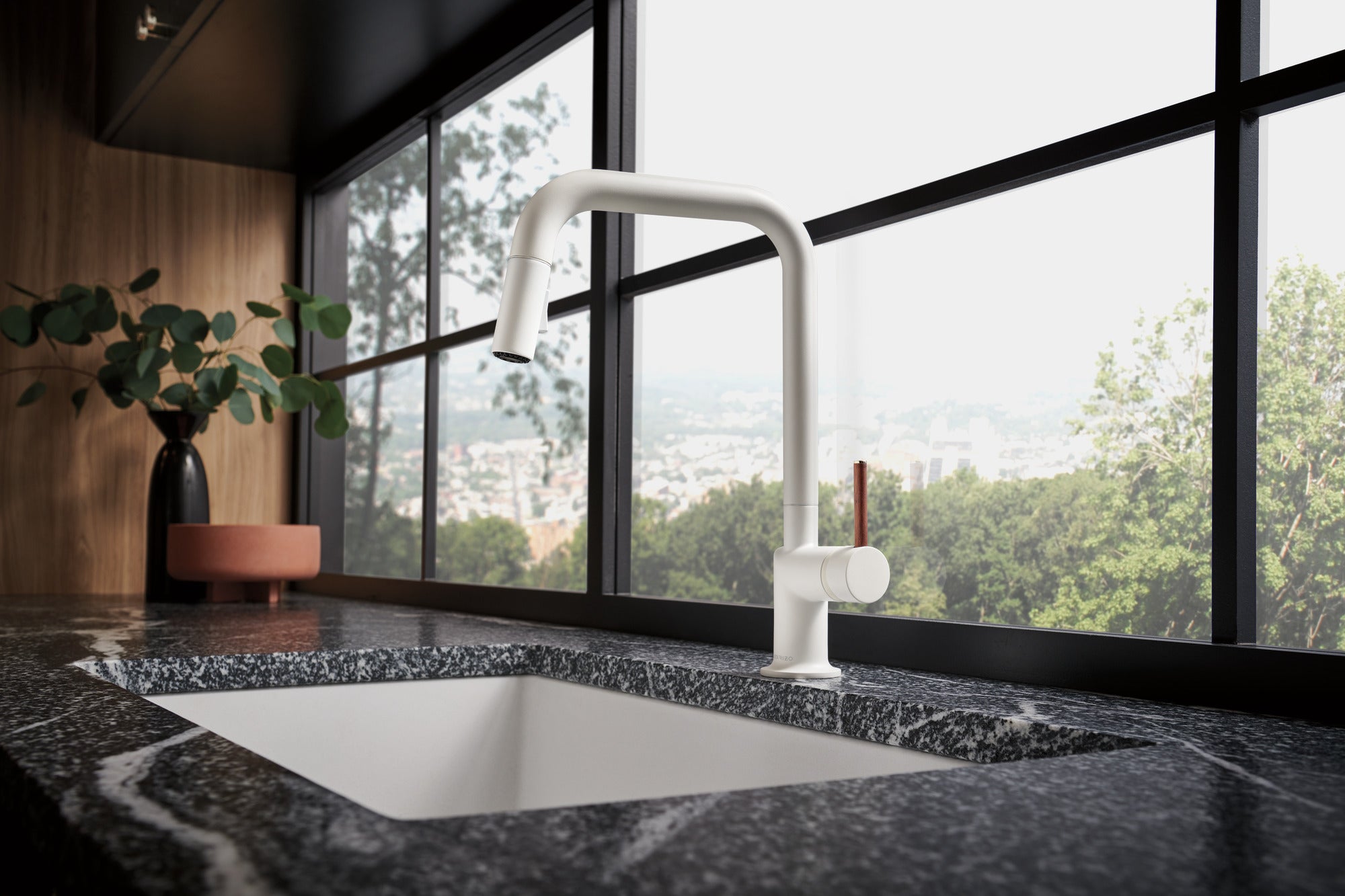 matte black pull-down faucet