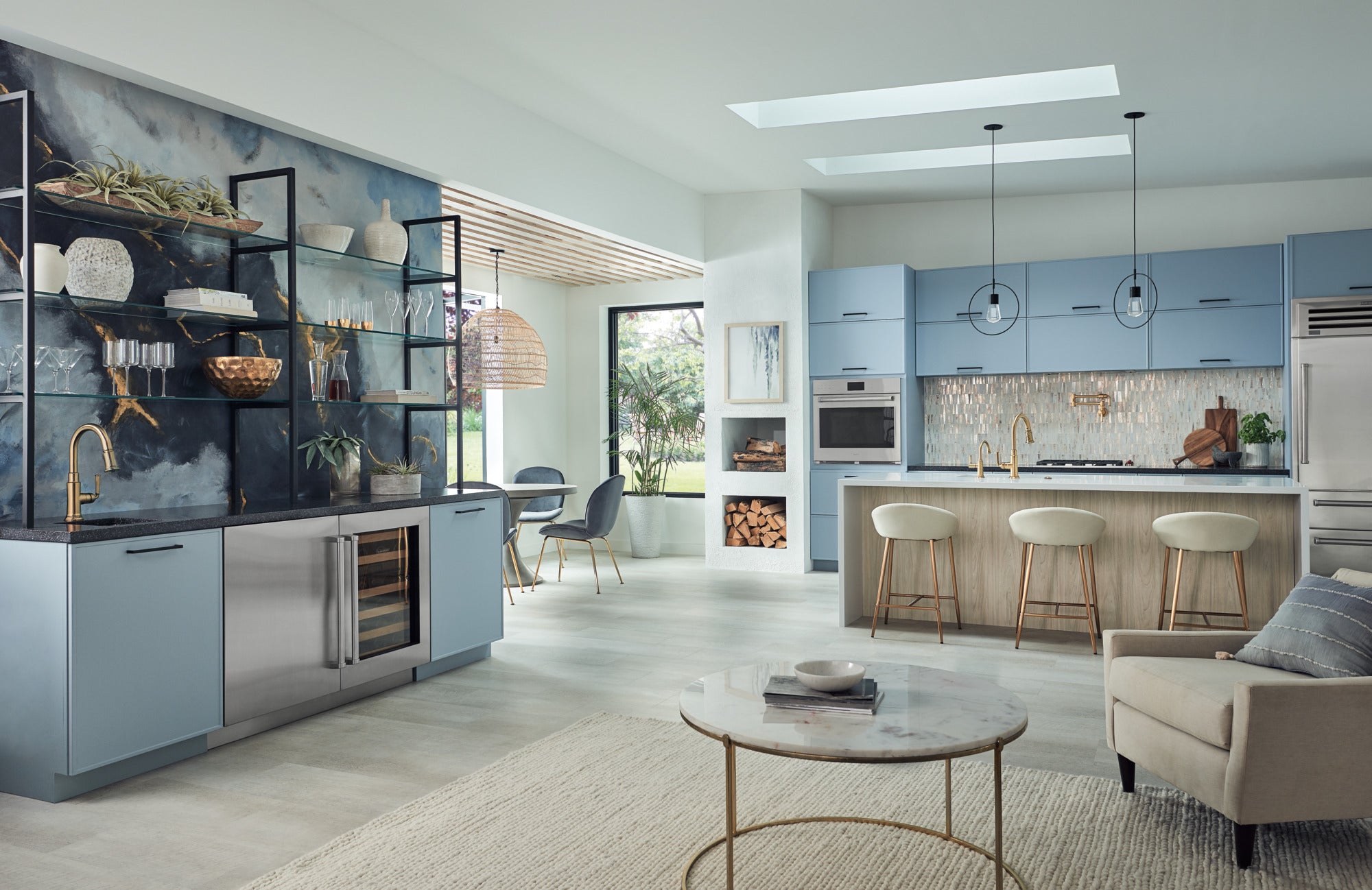 luxe gold hot faucet