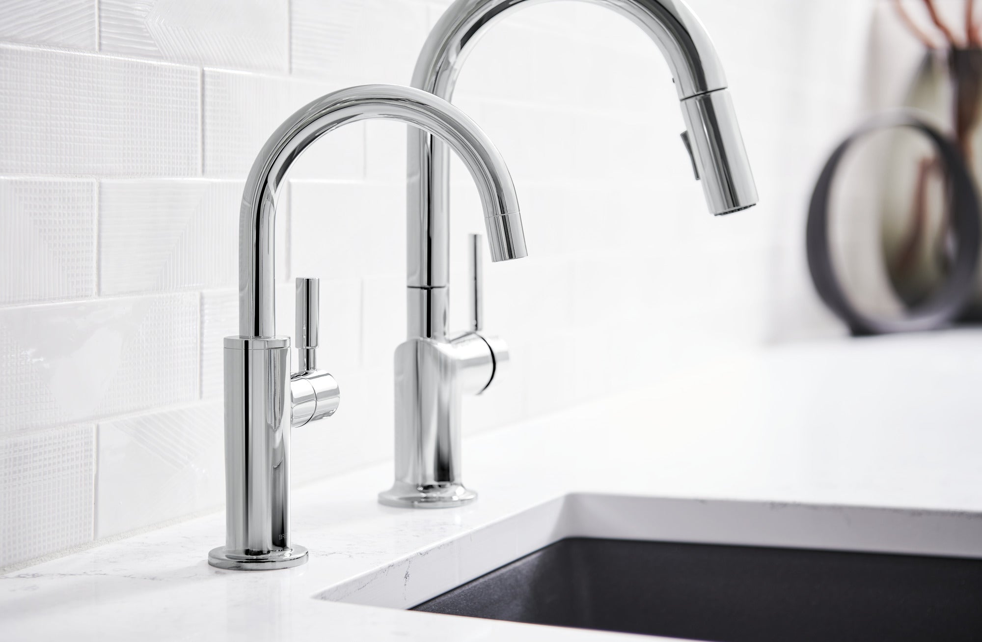 chrome pull-down faucet