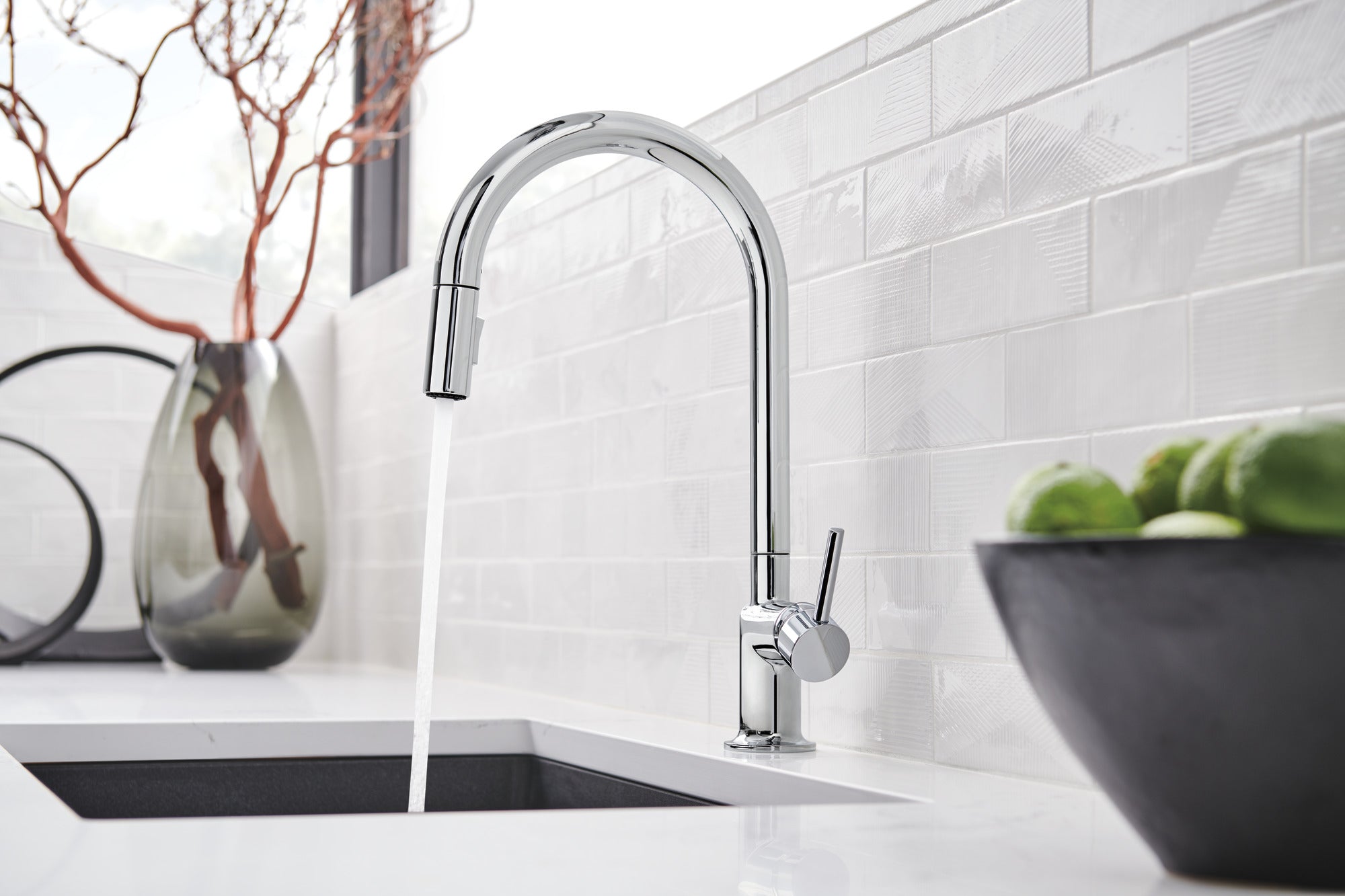 chrome pull-down faucet