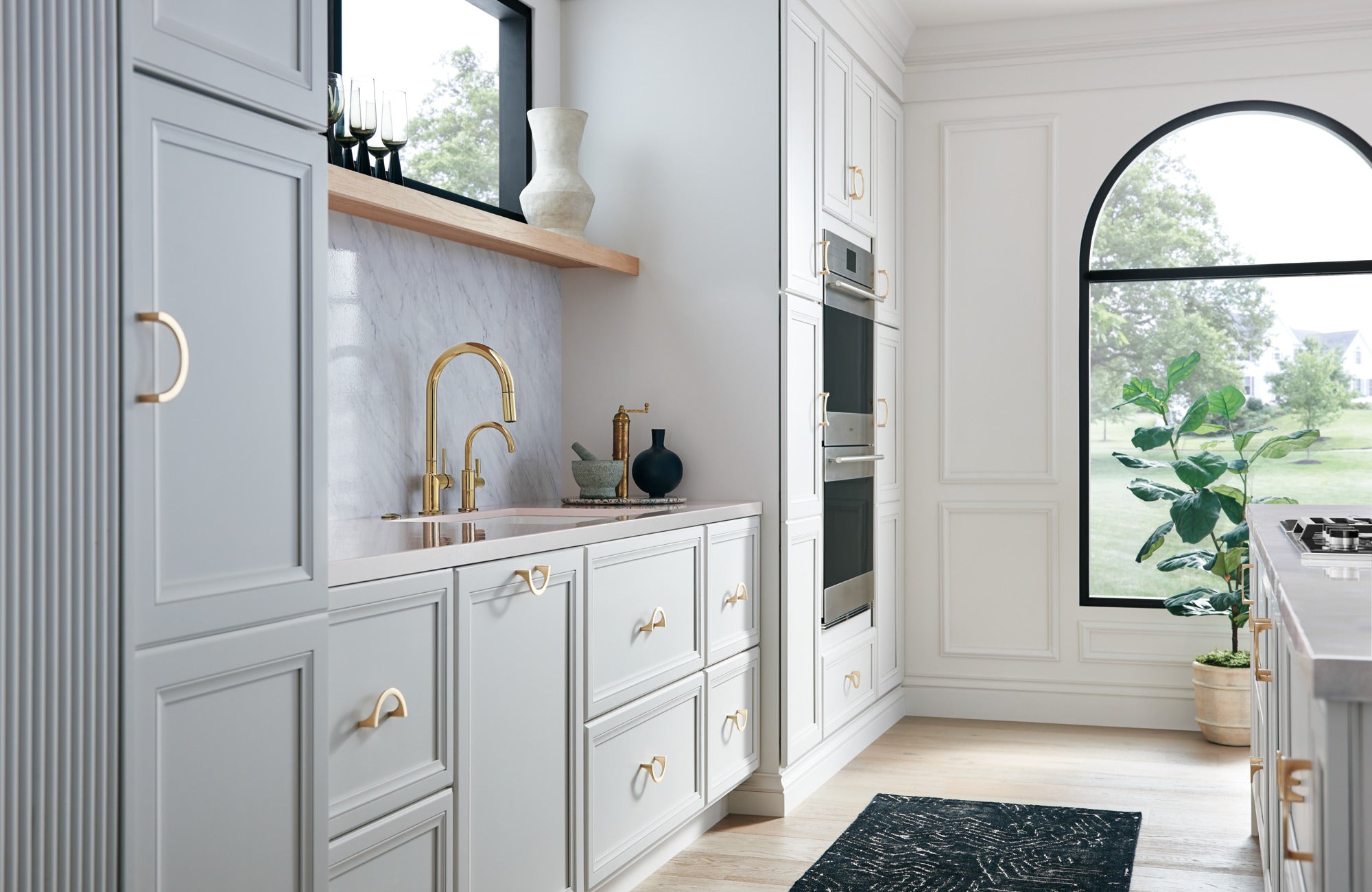 polished gold pull-down faucet