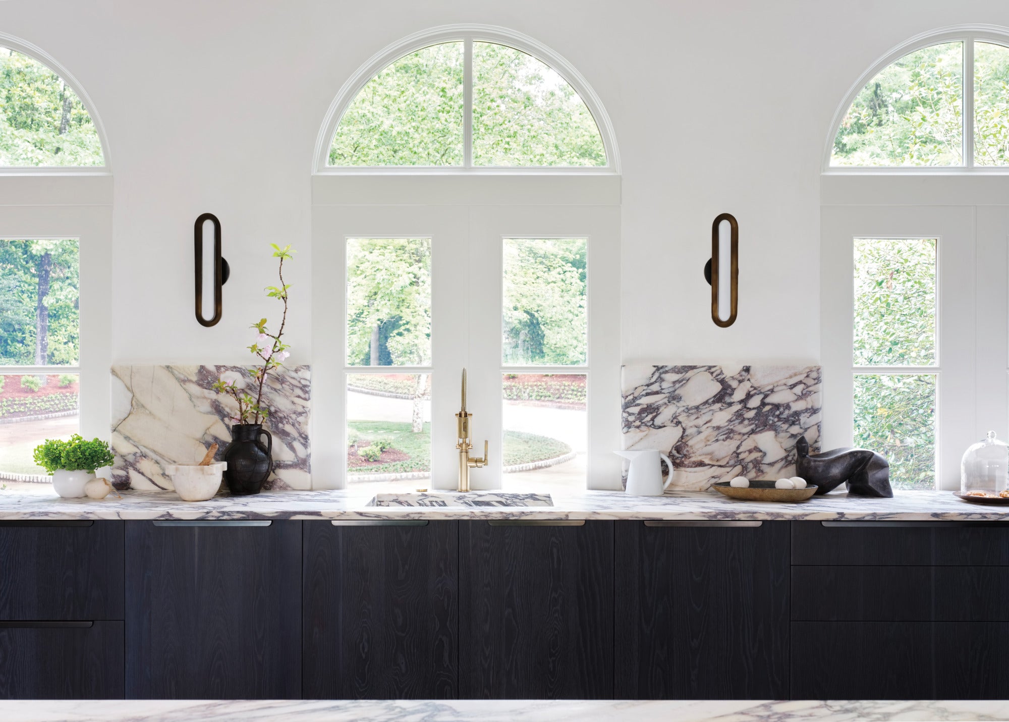 luxe gold articulating faucet