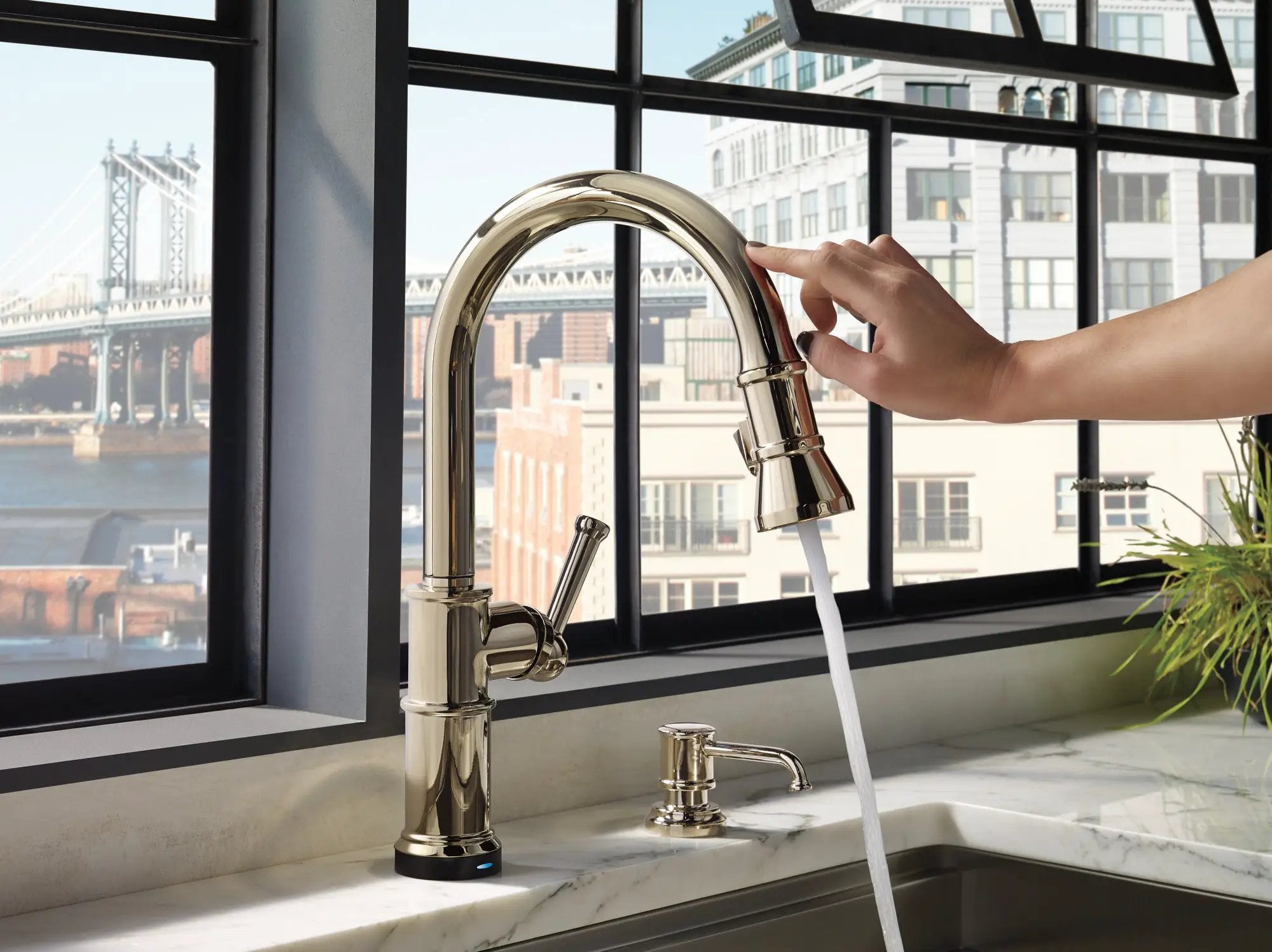 chrome kitchen faucet