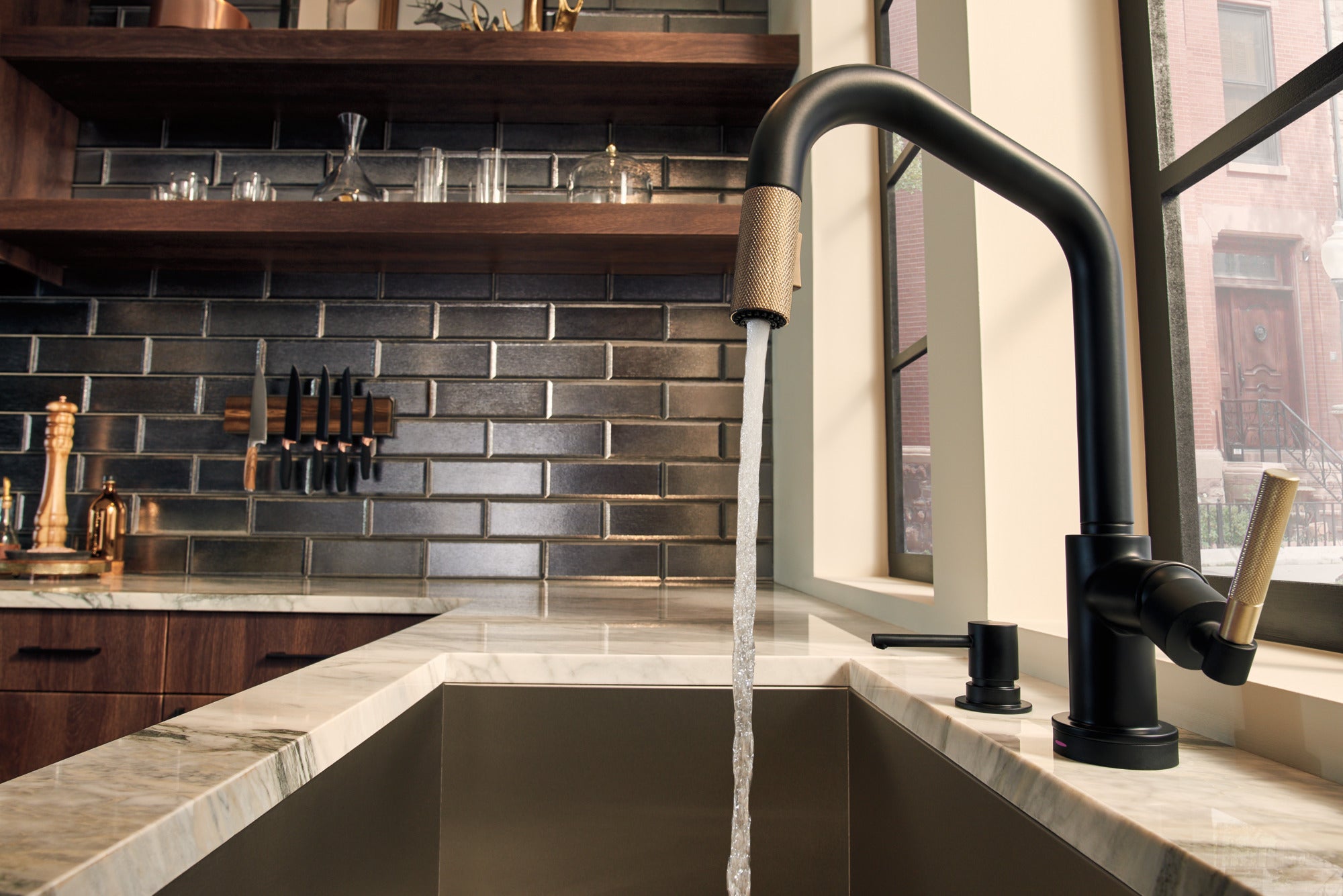 matte black / luxe gold kitchen faucet