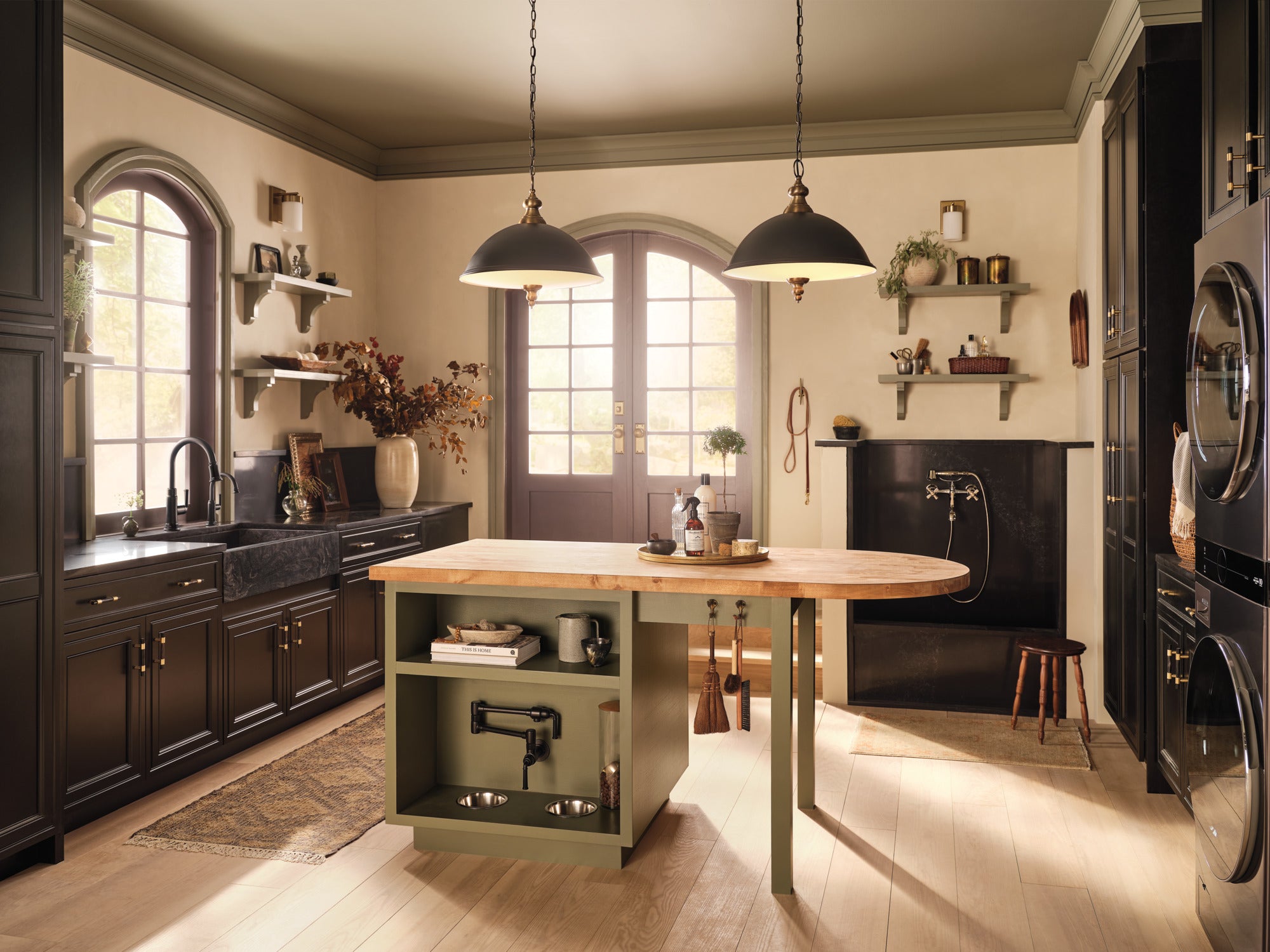 matte black pull-down faucet