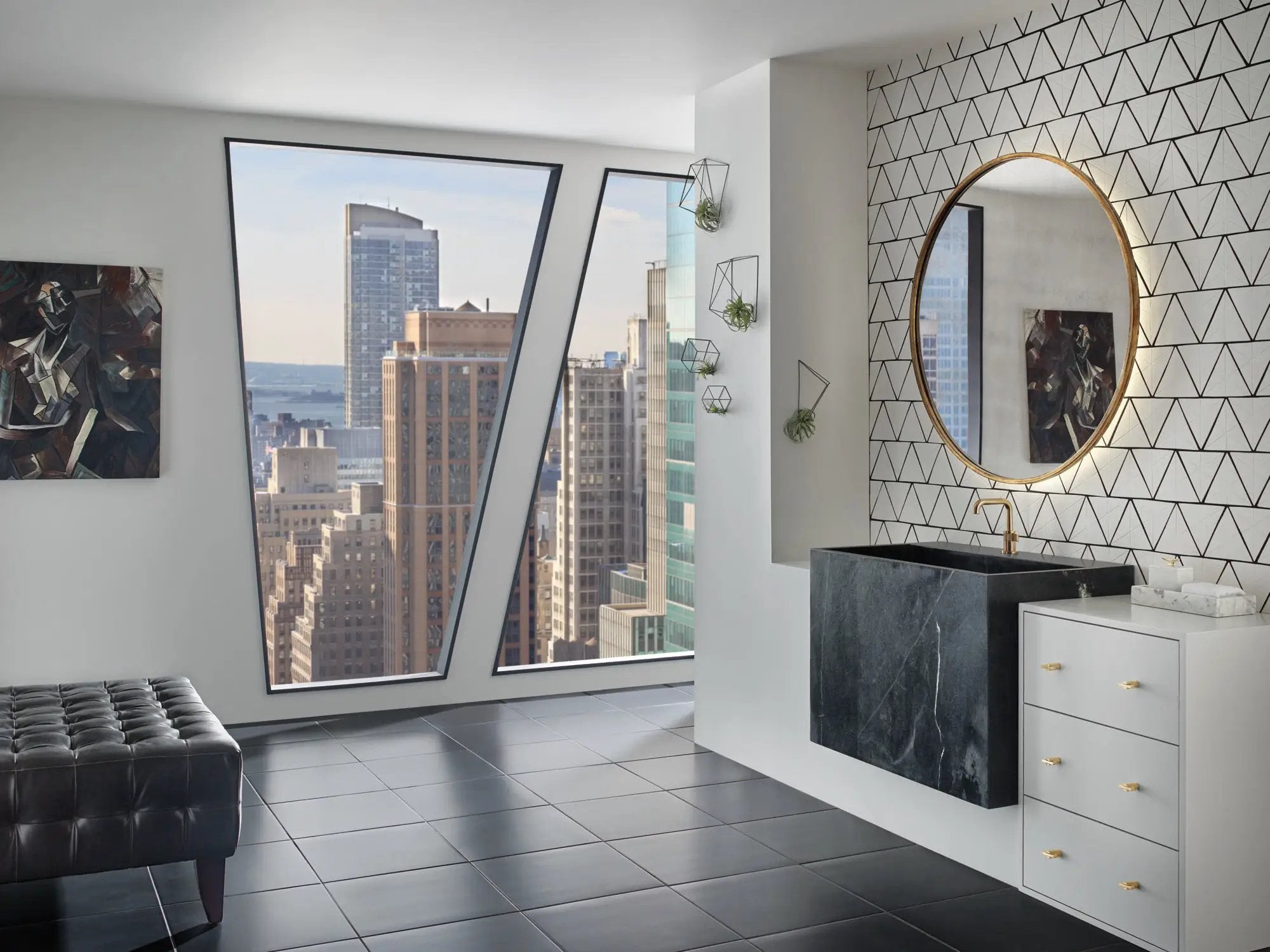 luxe gold lavatory faucet