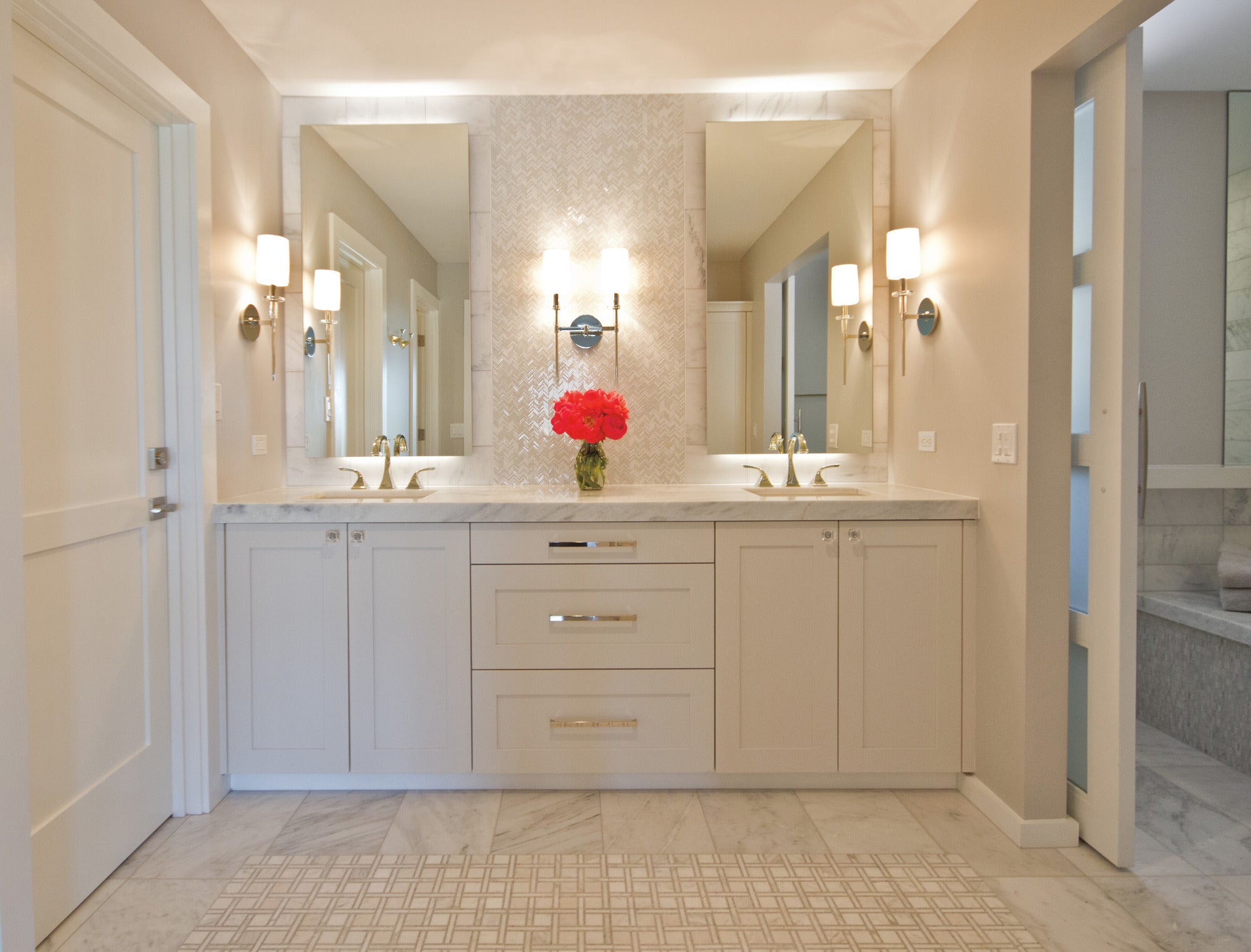 polished nickel lavatory faucet