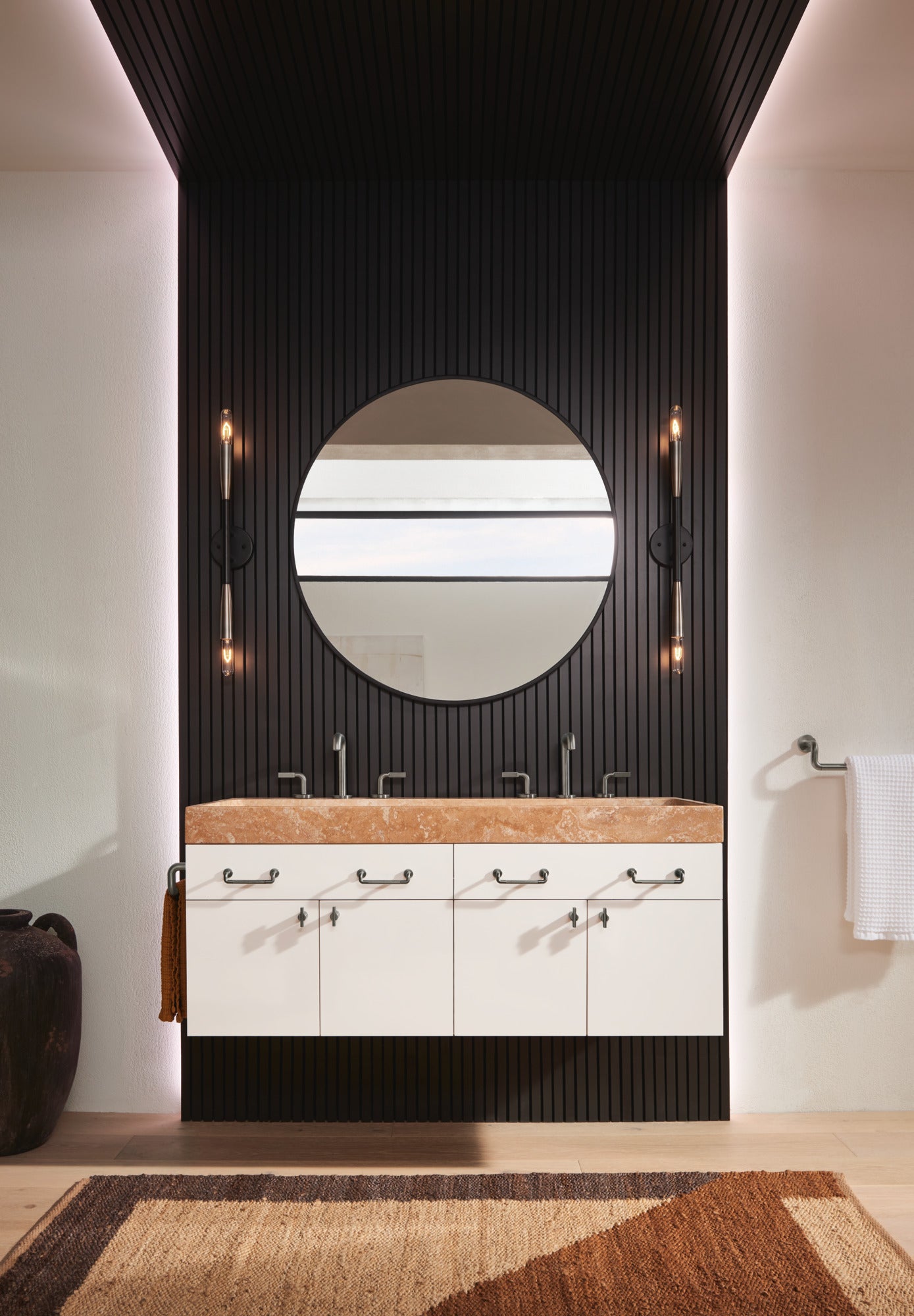 luxe steel towel bar