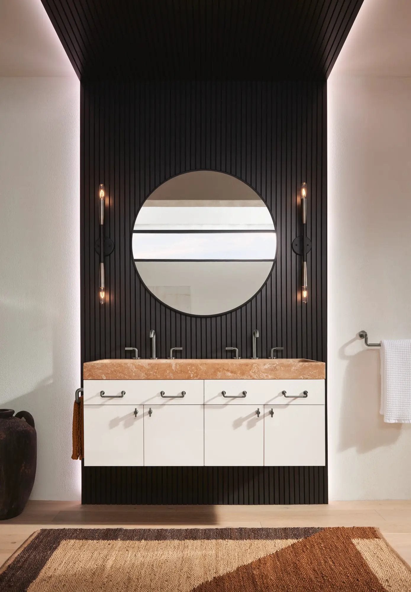 luxe steel towel bar