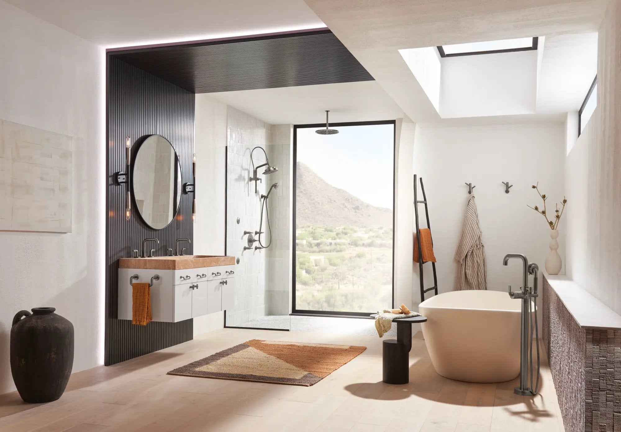 luxe steel handshower
