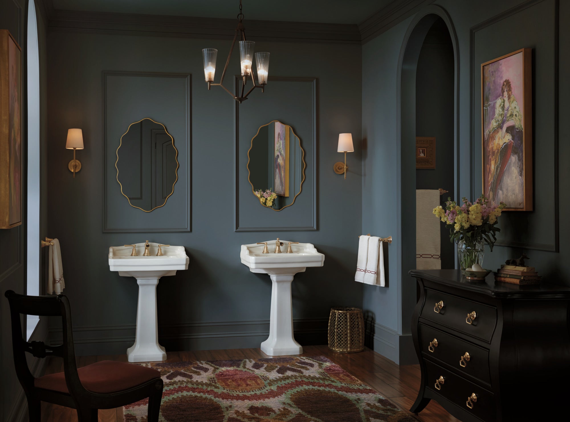 luxe gold lavatory faucet