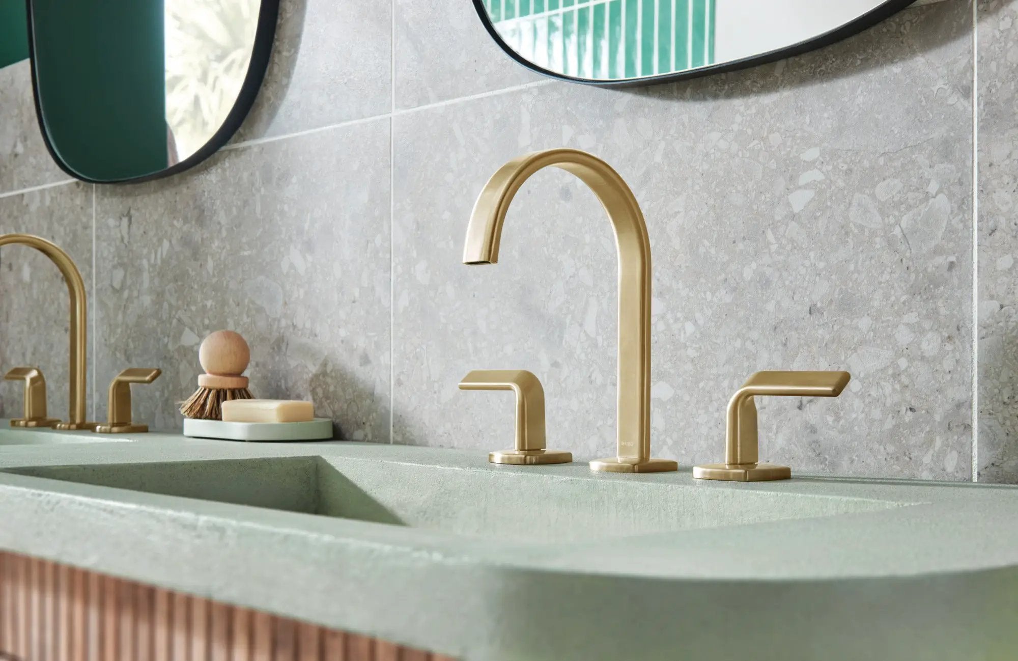 luxe gold handle kit