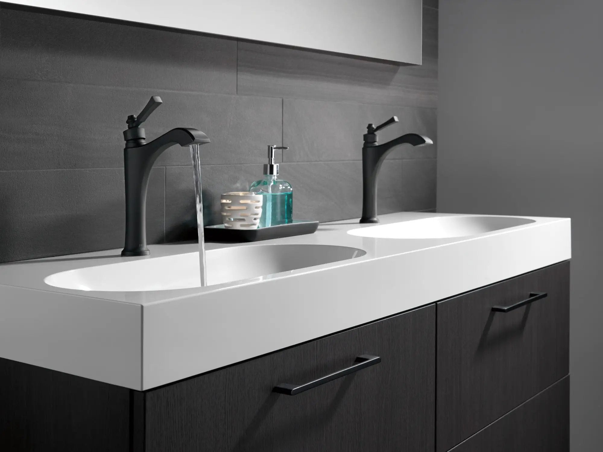 matte black bathroom faucet