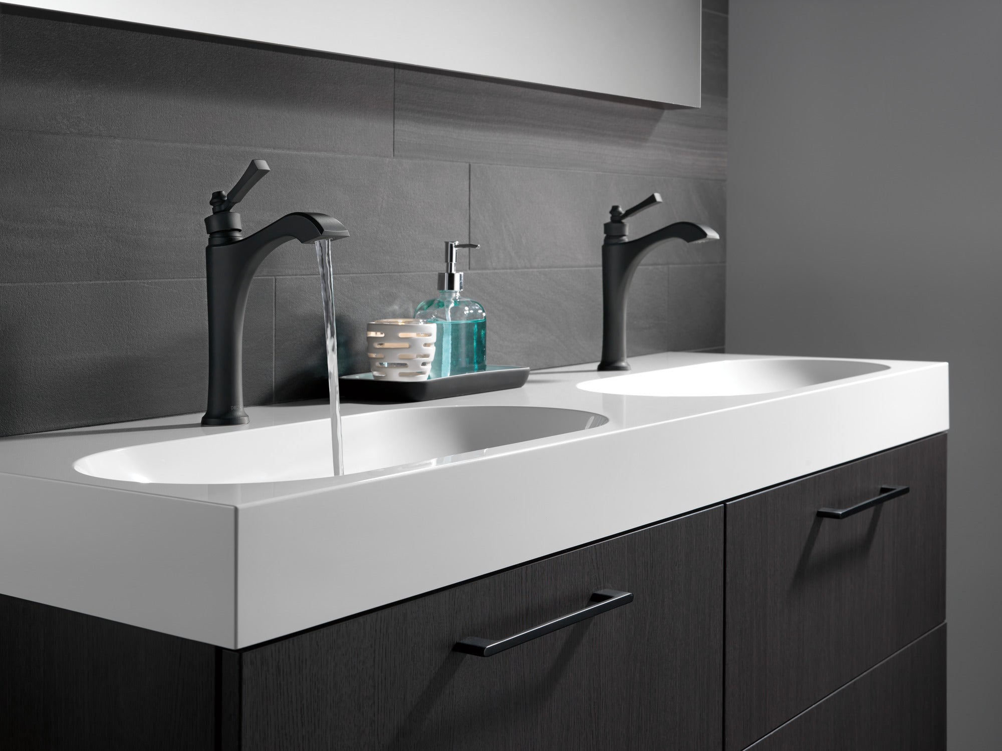 matte black faucet handle