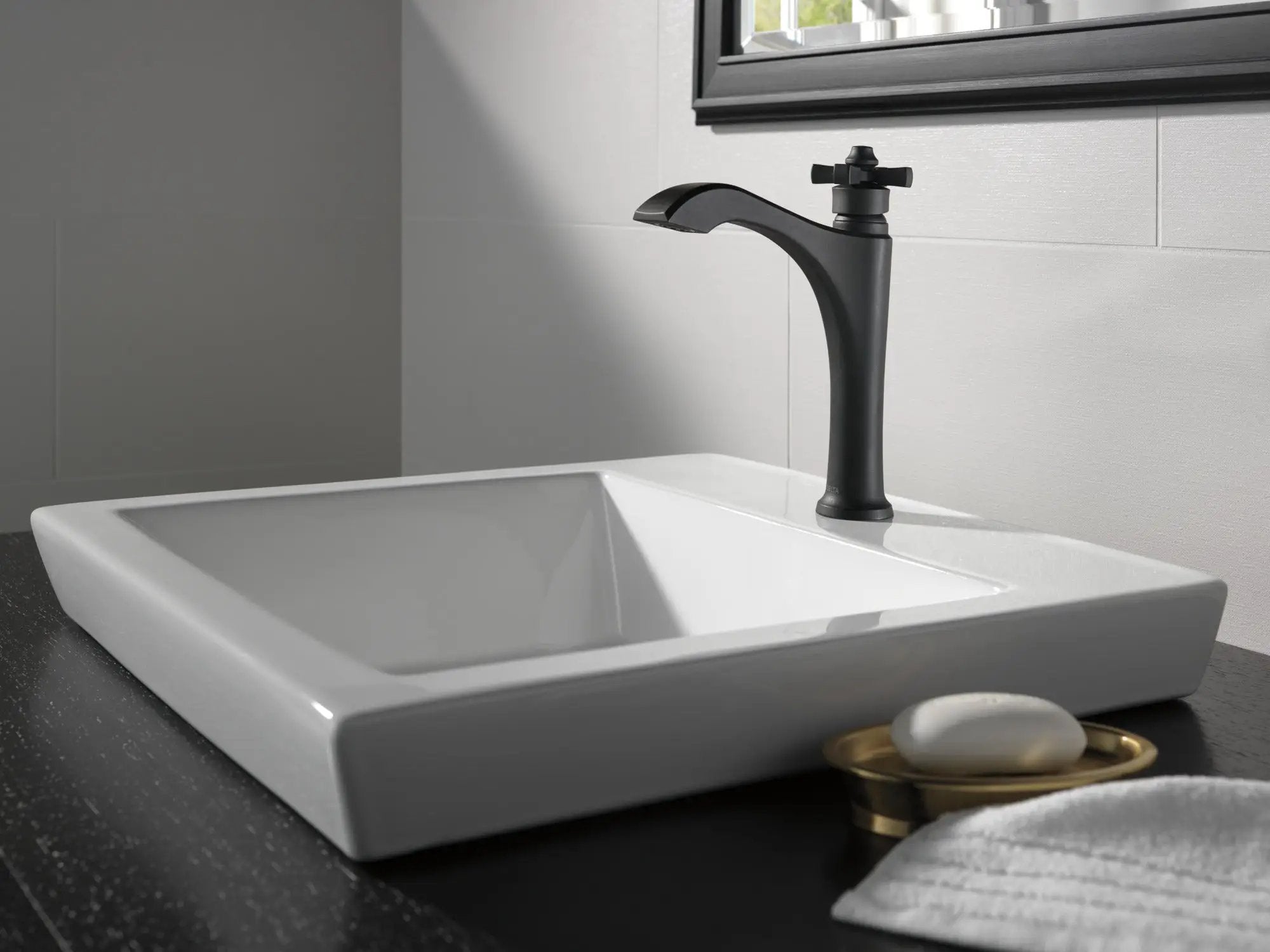 matte black bathroom faucet