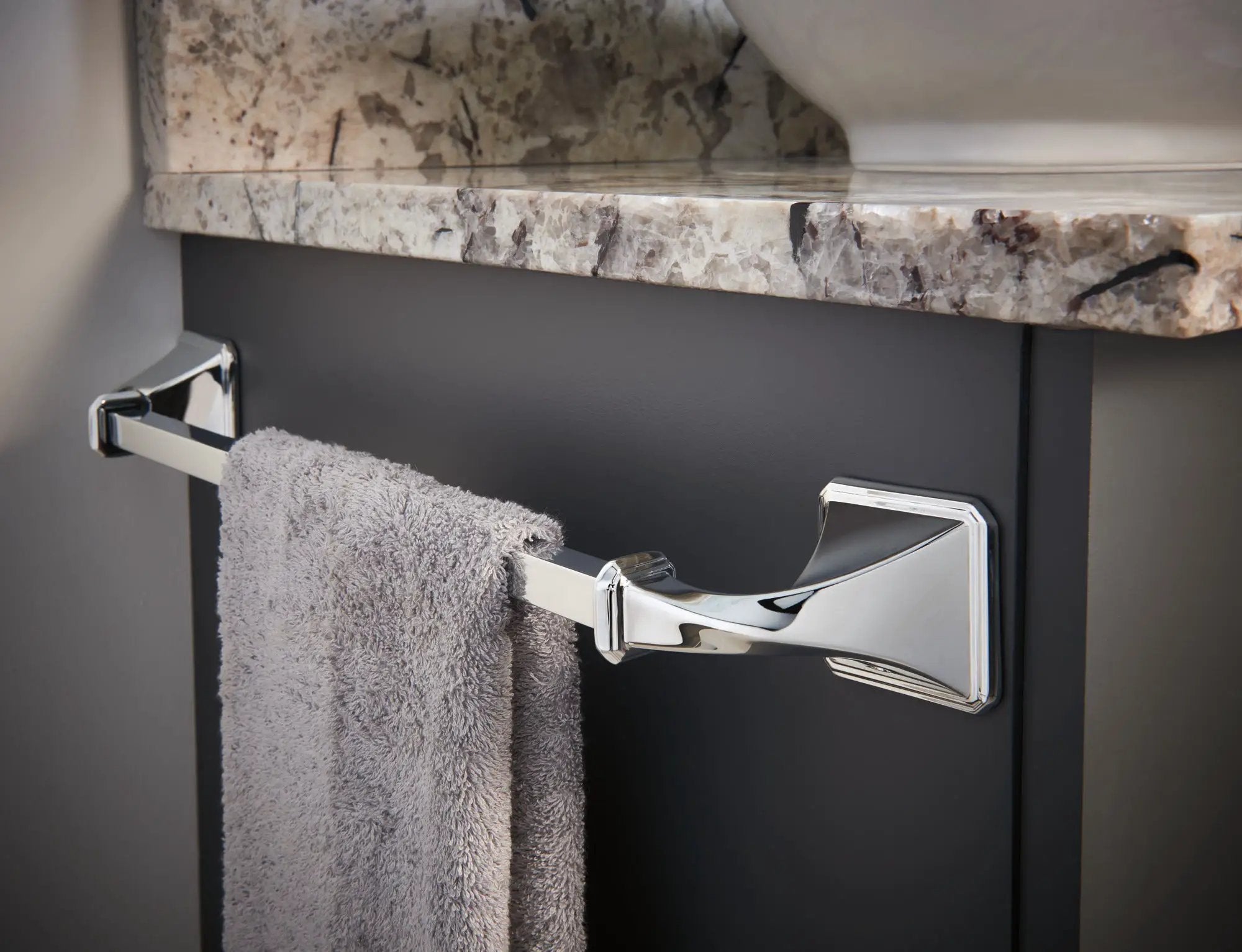 chrome towel bar