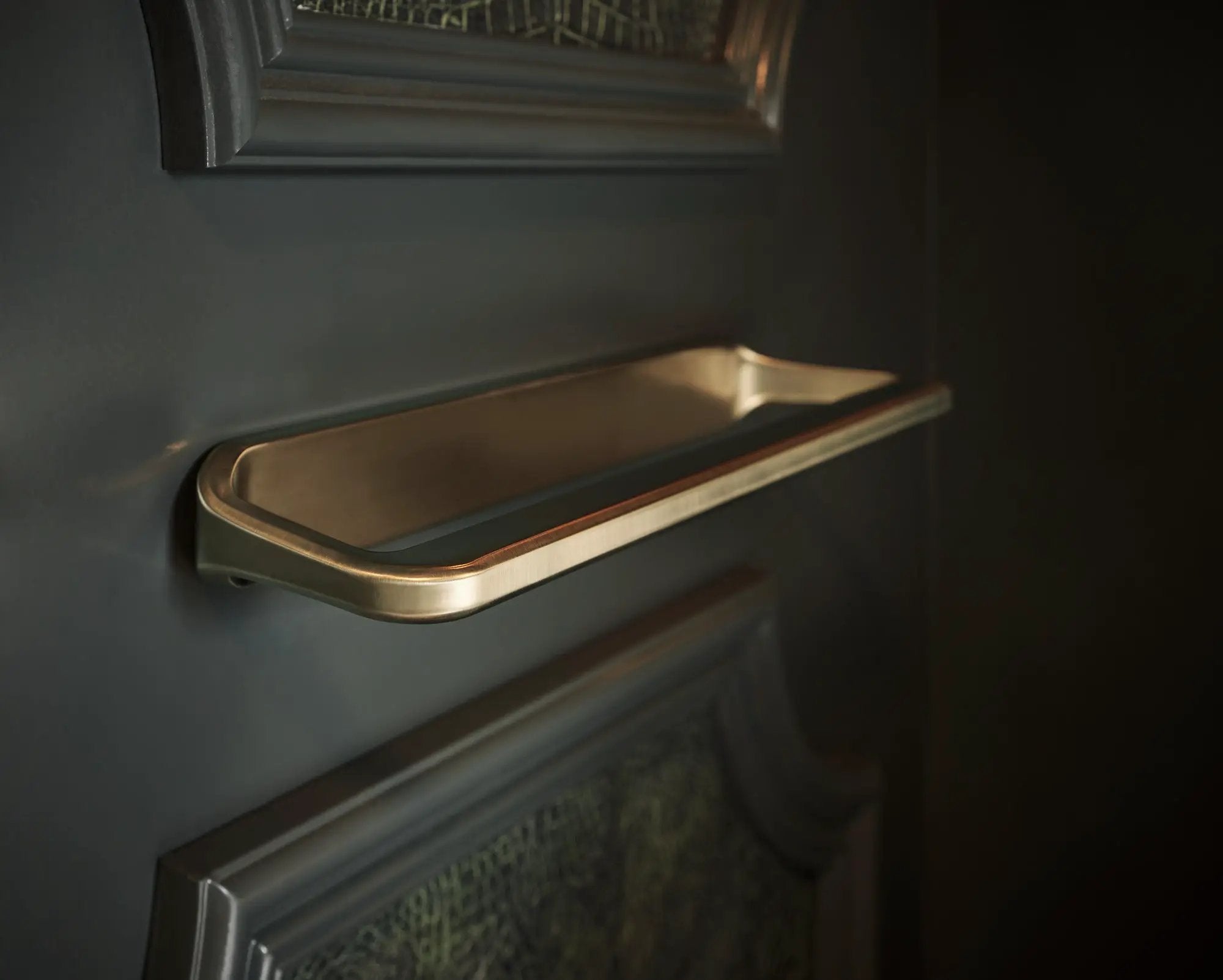 luxe gold towel bar