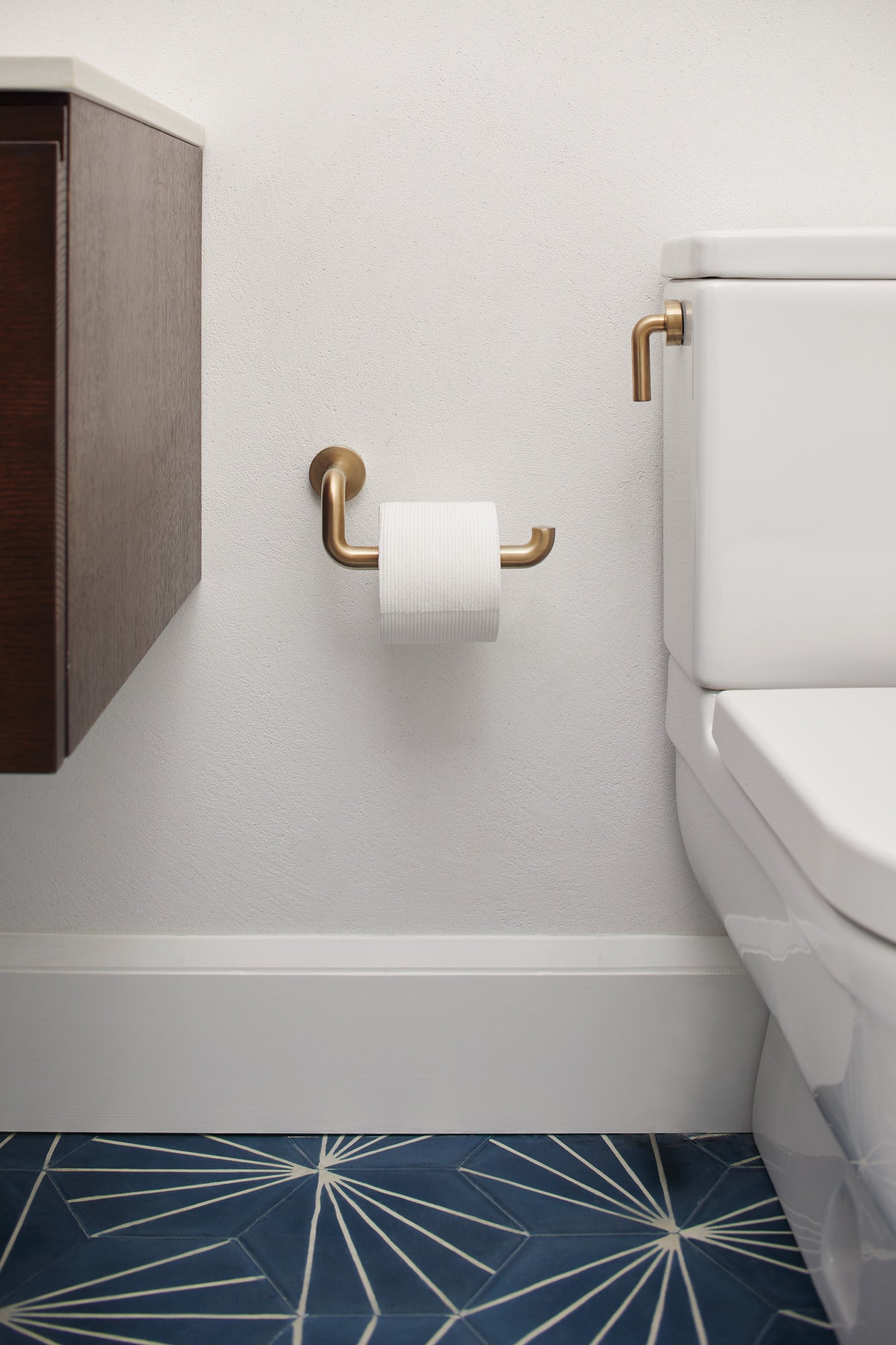 luxe gold flush lever
