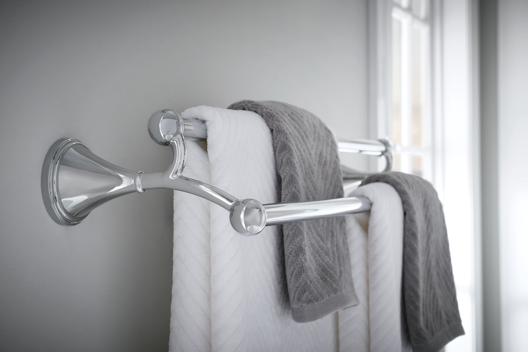 chrome towel bar