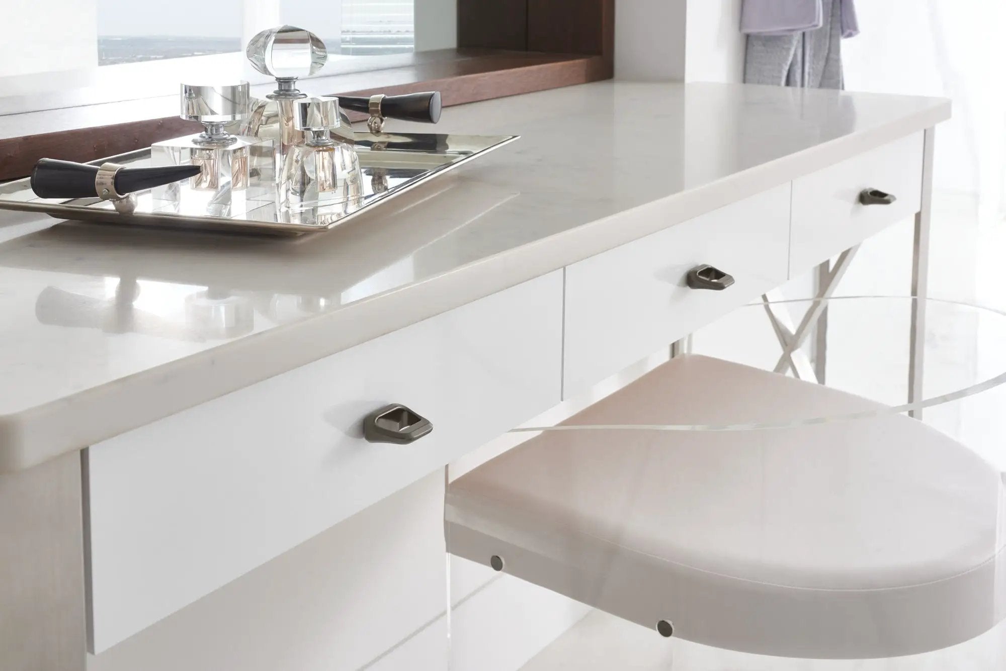 luxe steel drawer knob