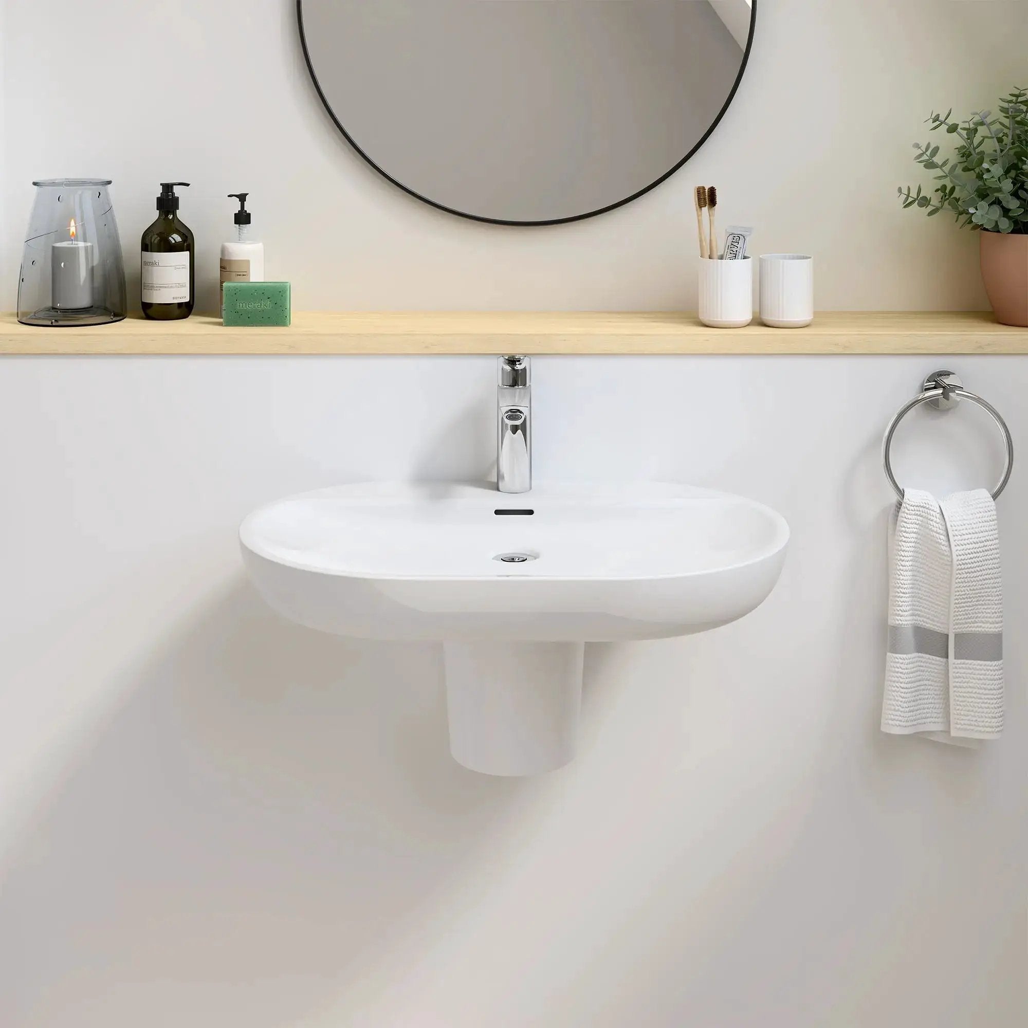 chrome bathroom faucet