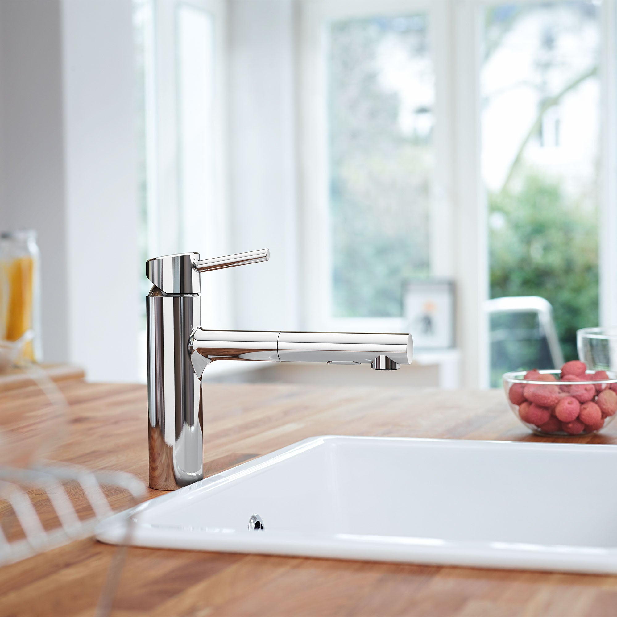 starlight chrome kitchen faucet