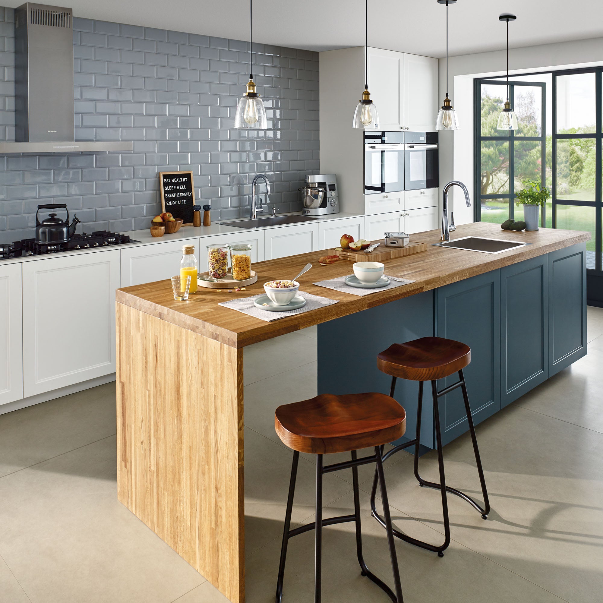 starlight chrome kitchen faucet