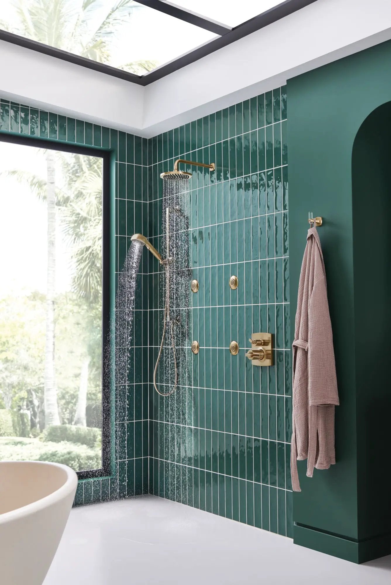 luxe gold shower head