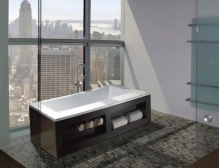 white bathtub