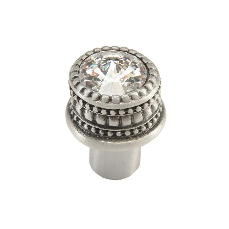 Carpe Diem Caché I Medium Round Knob - Decorated with Swarovski Crystals by Carpe Diem