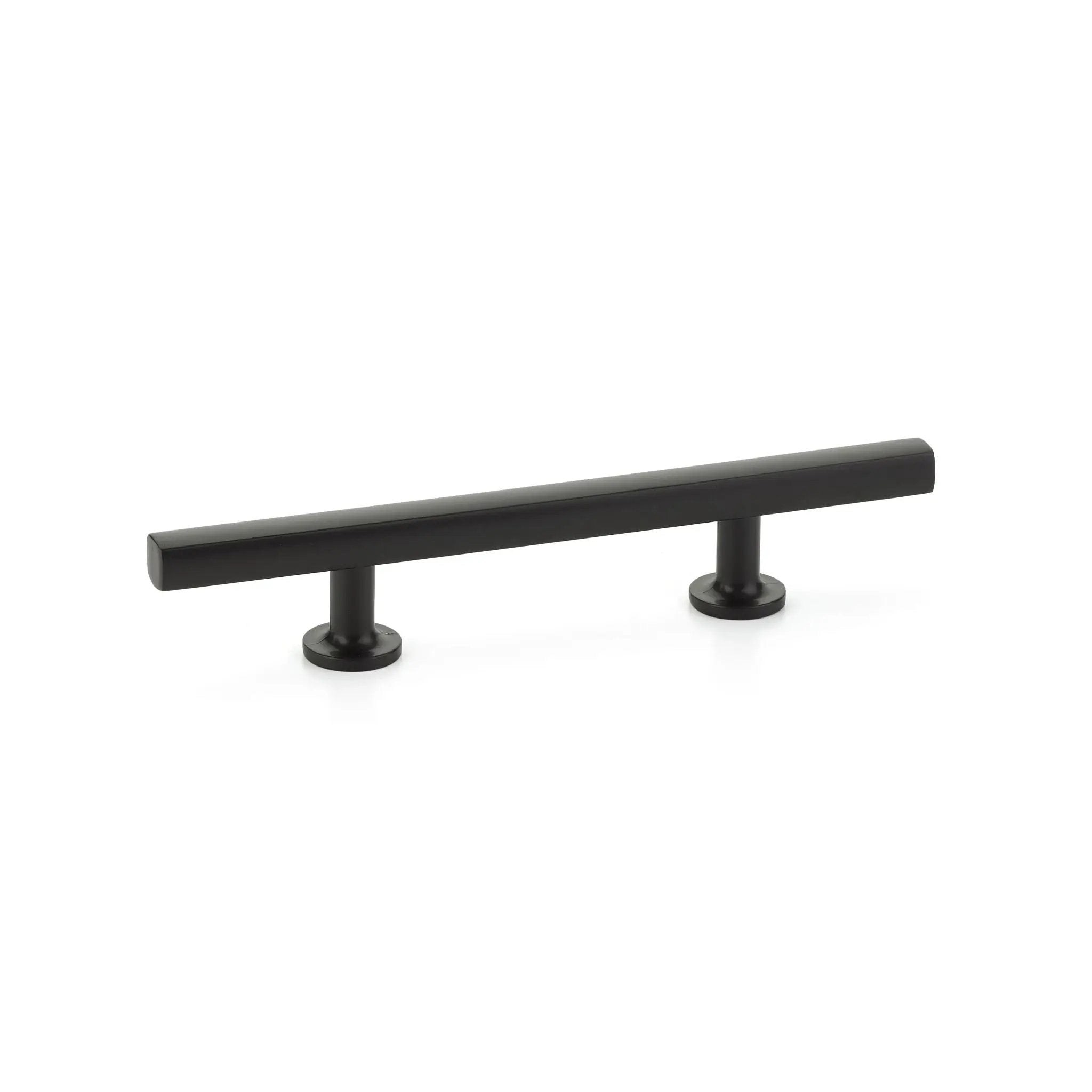 flat black pull