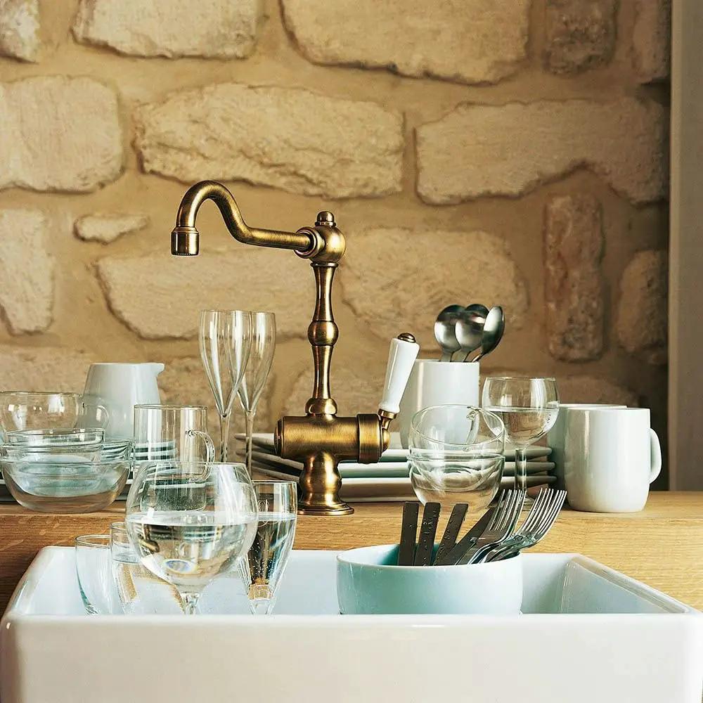 gold color pvd faucet