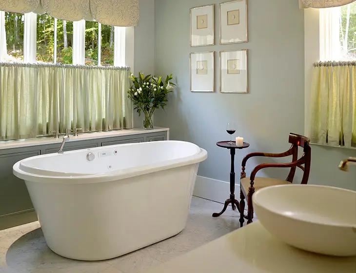 white bathtub