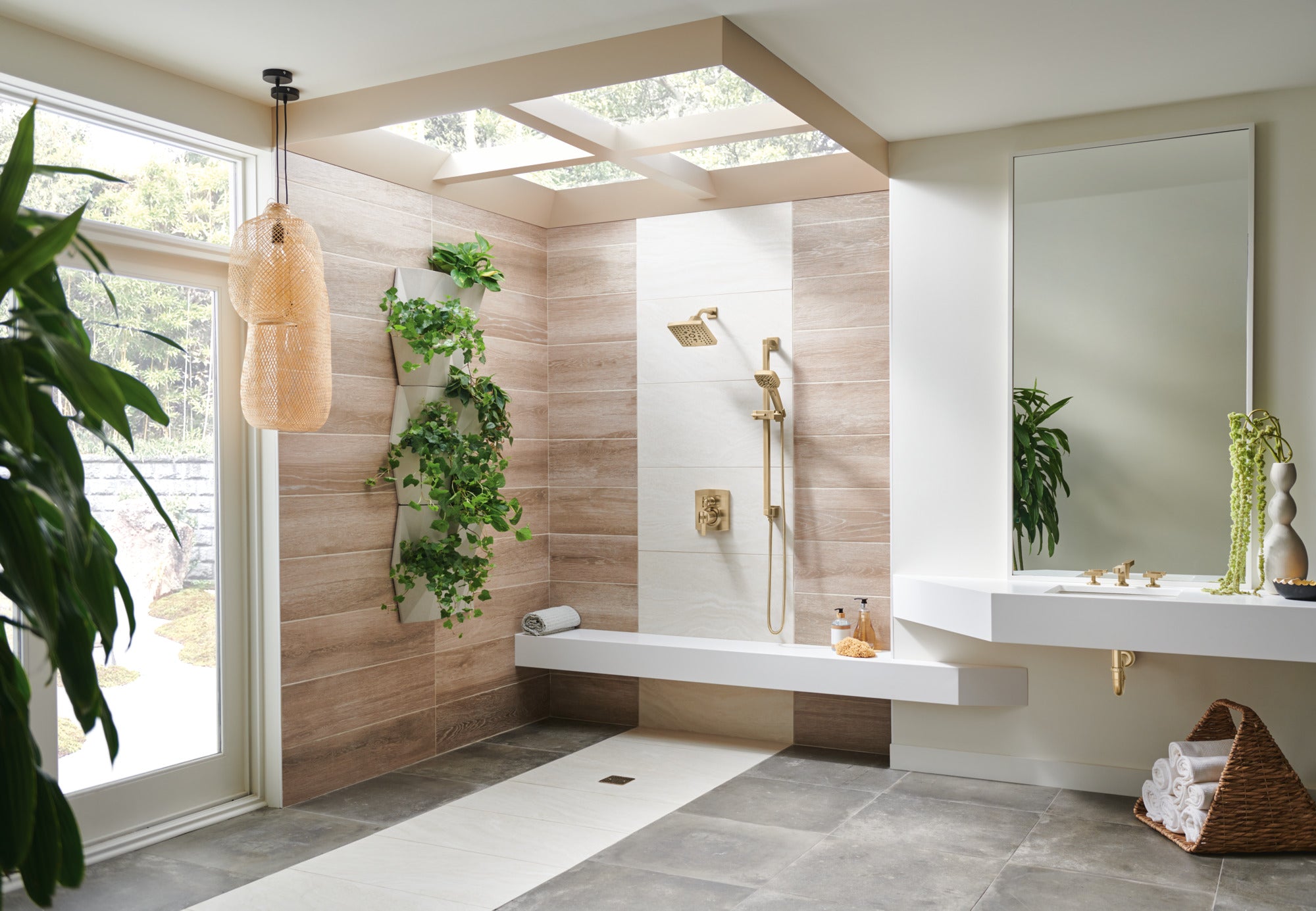 luxe gold diverter trim