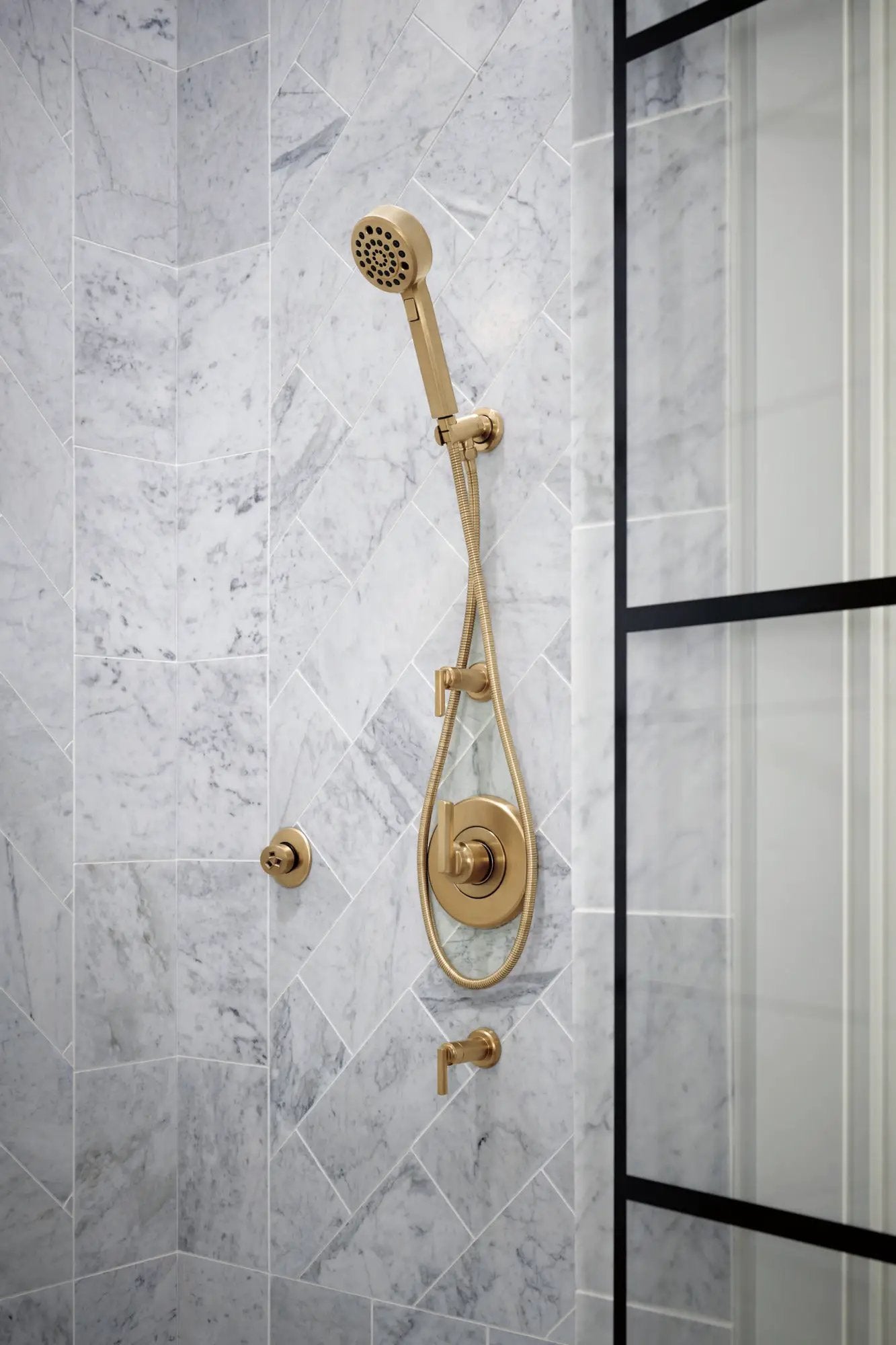 luxe gold volume control trim