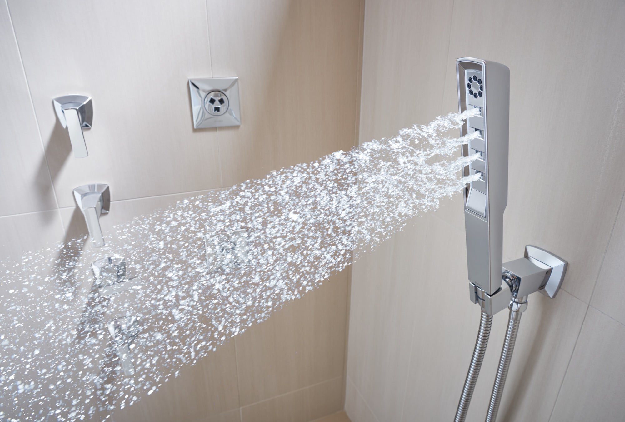 chrome handshower