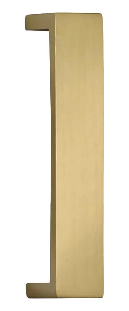 lacquered satin brass pull