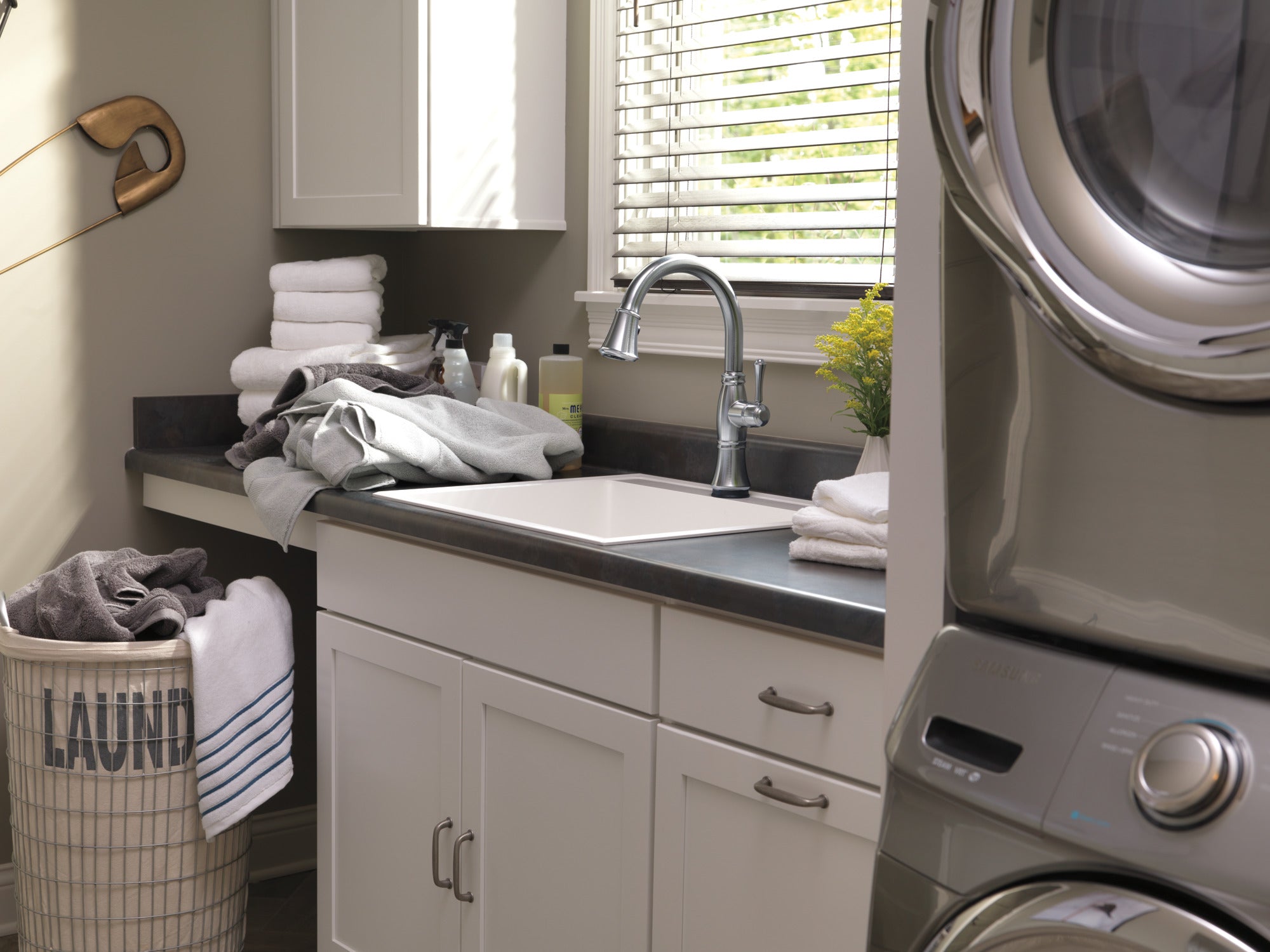 lumicoat arctic stainless kitchen faucet