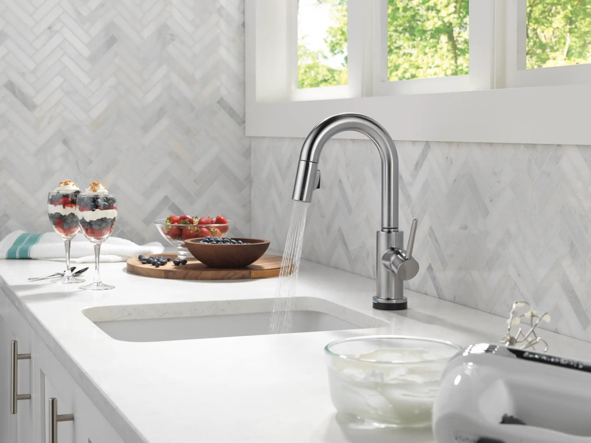 arctic stainless kitchen faucet