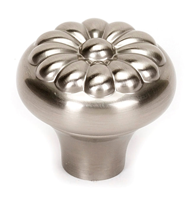 Alno Bella 1 1/4" Knob