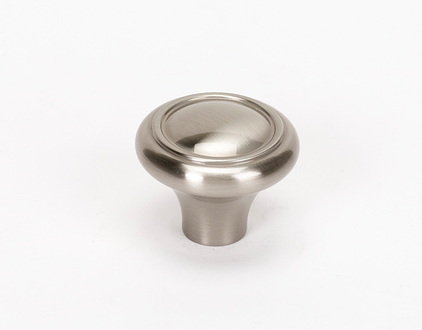 Alno Classic Traditional 1 1/4" Knob by Alno